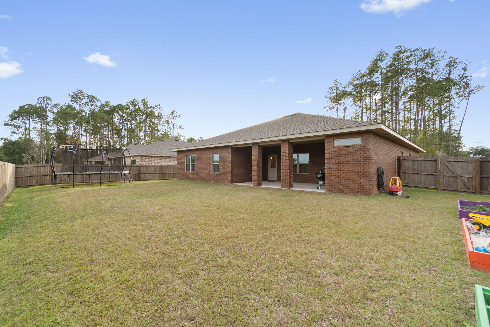 LOVEWOOD - Residential