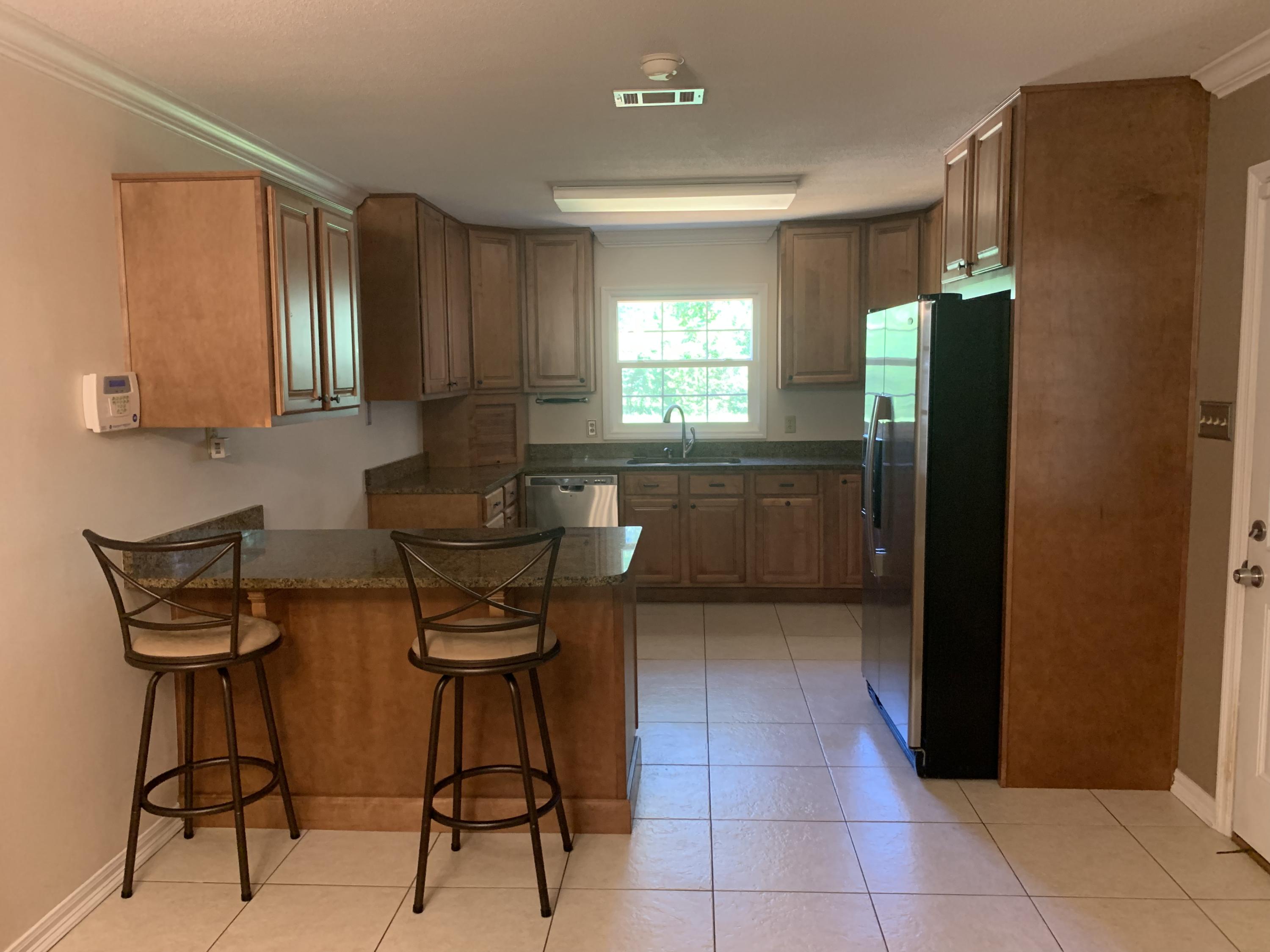 BAYOU POQUITO - Residential Lease