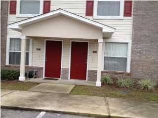 AVAILABLE 12/10/19...Nice Town-home in Bluewater Bay. Open concept floor plan and lives large. Minutes from the EOD school and Eglin AFB. Bedrooms are upstairs, spacious kitchen, pantry, washer dryer hookups. Small back patio for grilling. Great location. Pool onsite. No inside smoking. Pets may be allowed with a $400 non-refundable pet fee.