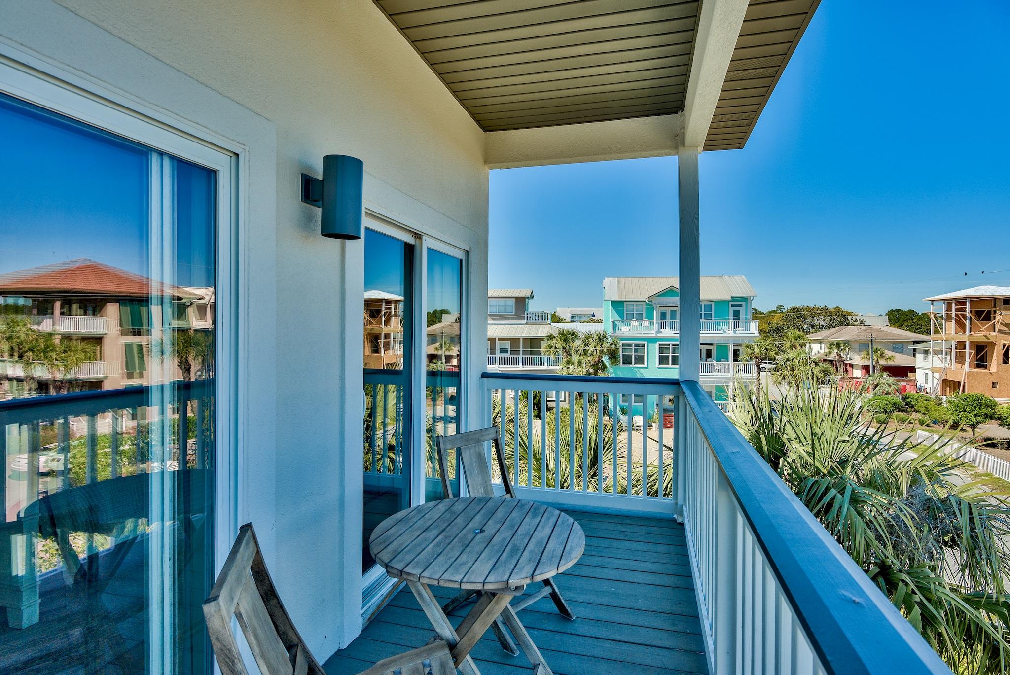EASTERN LAKE S/D - Residential