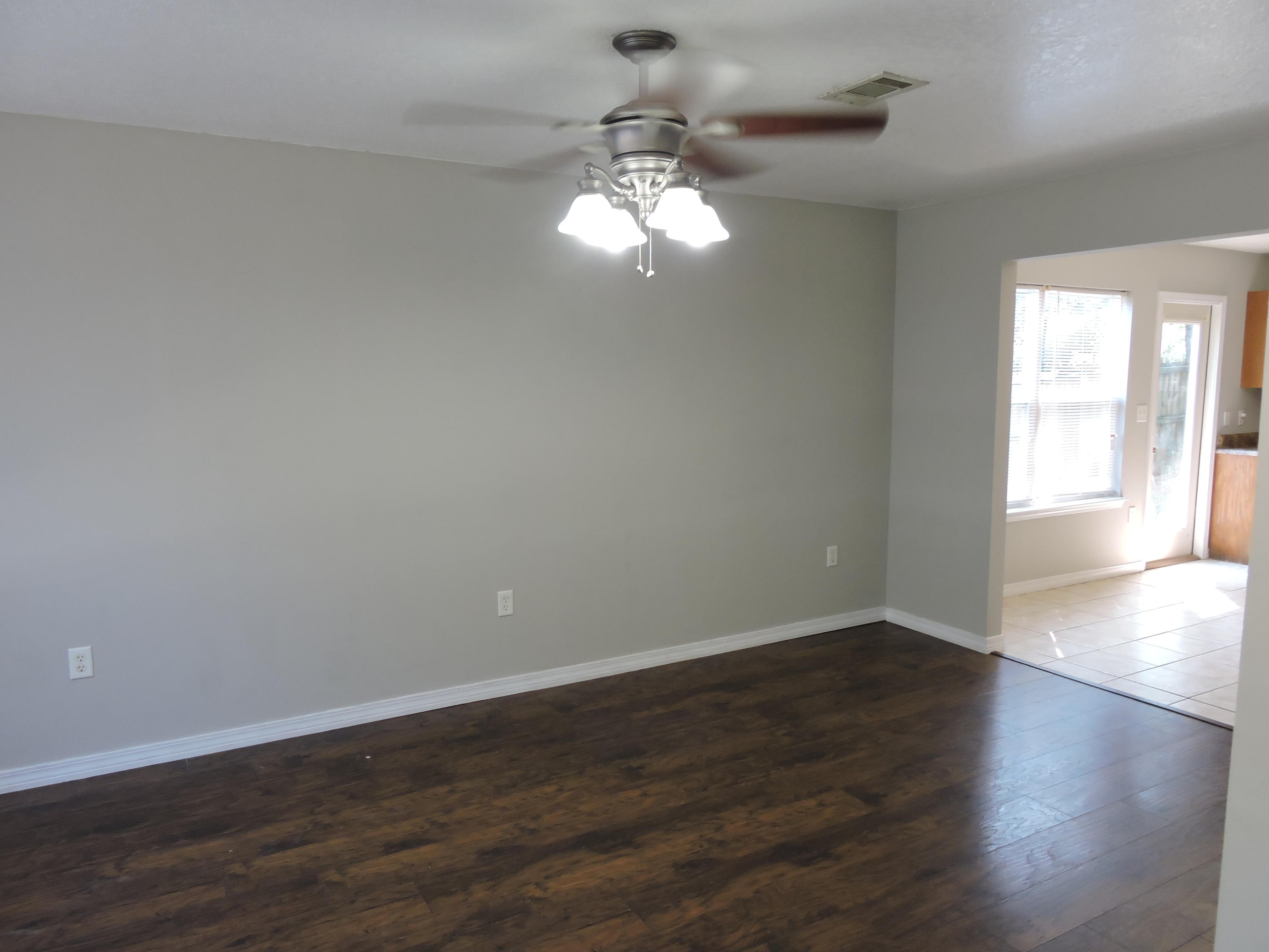 MORRIS ADDN TO CRESTVIEW - Residential Lease