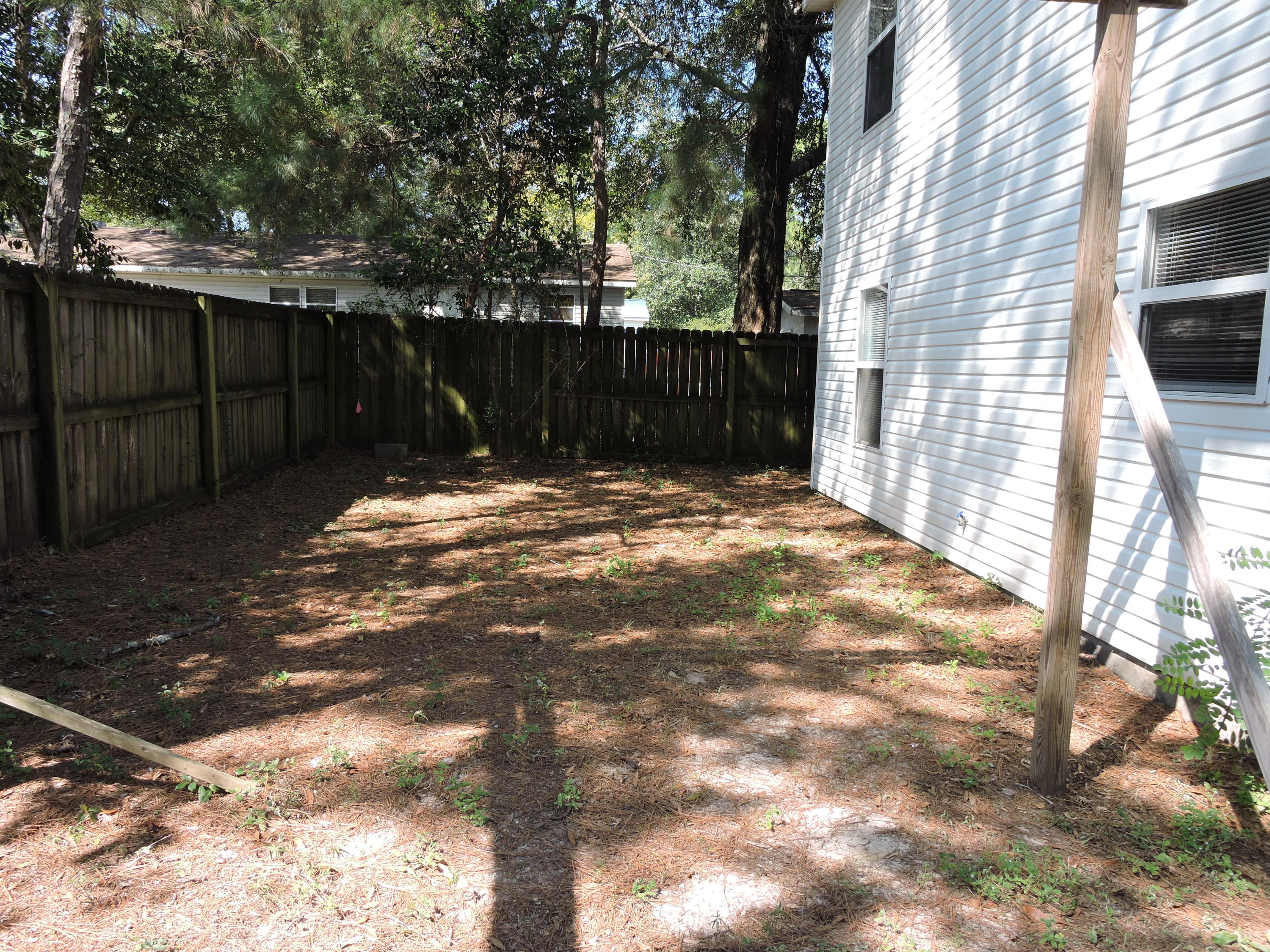 MORRIS ADDN TO CRESTVIEW - Residential Lease