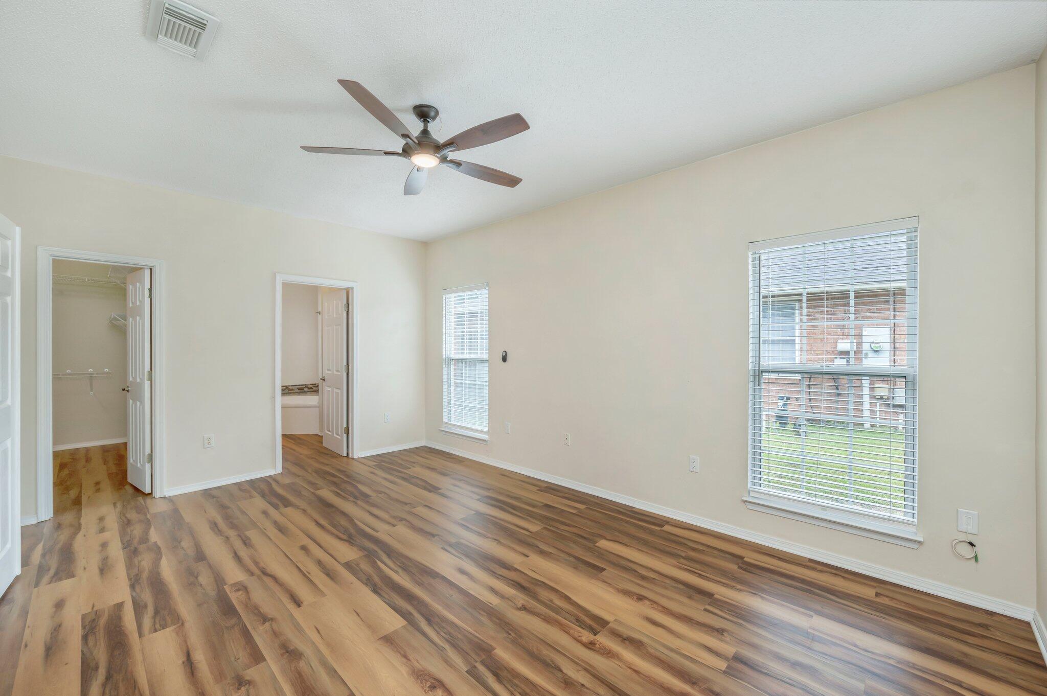 PARKWOOD ESTATES PH 7 - Residential Lease