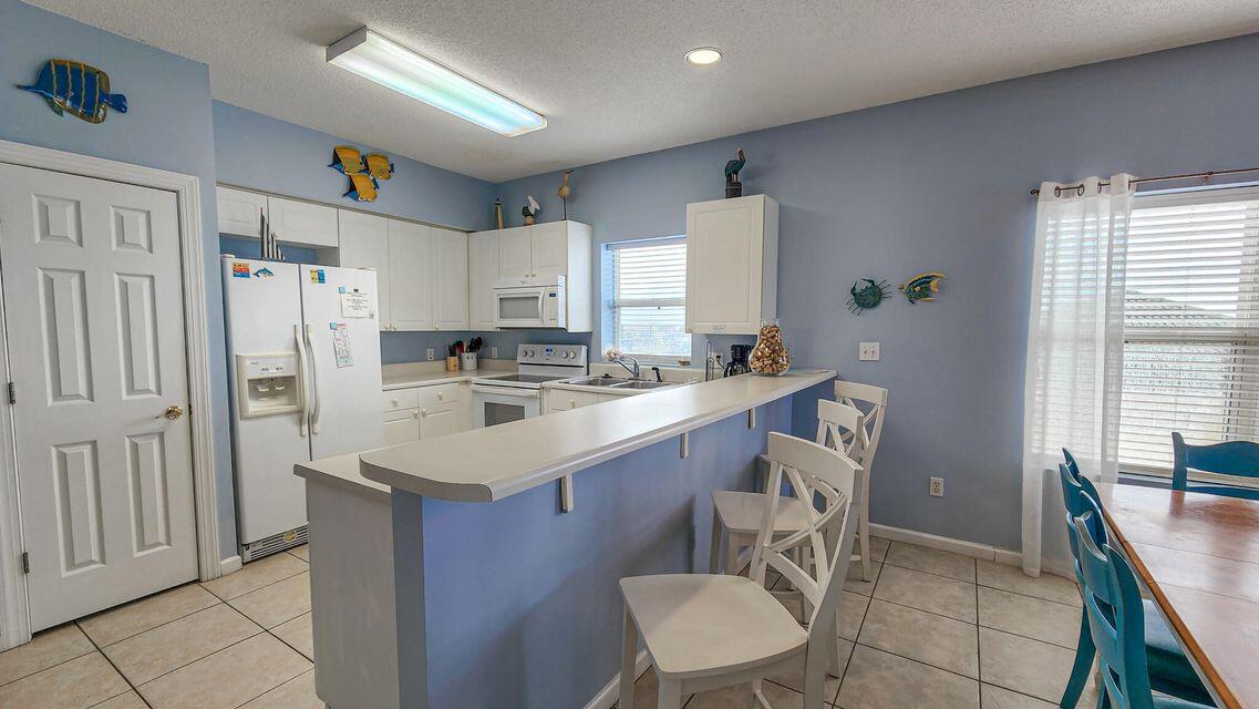 TURTLE WALK CONDO - Residential