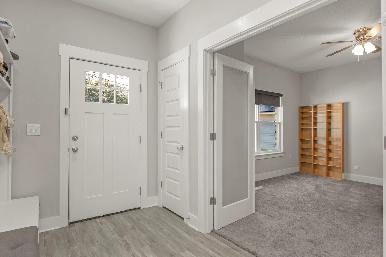 PINNACLE POINT - Residential Lease