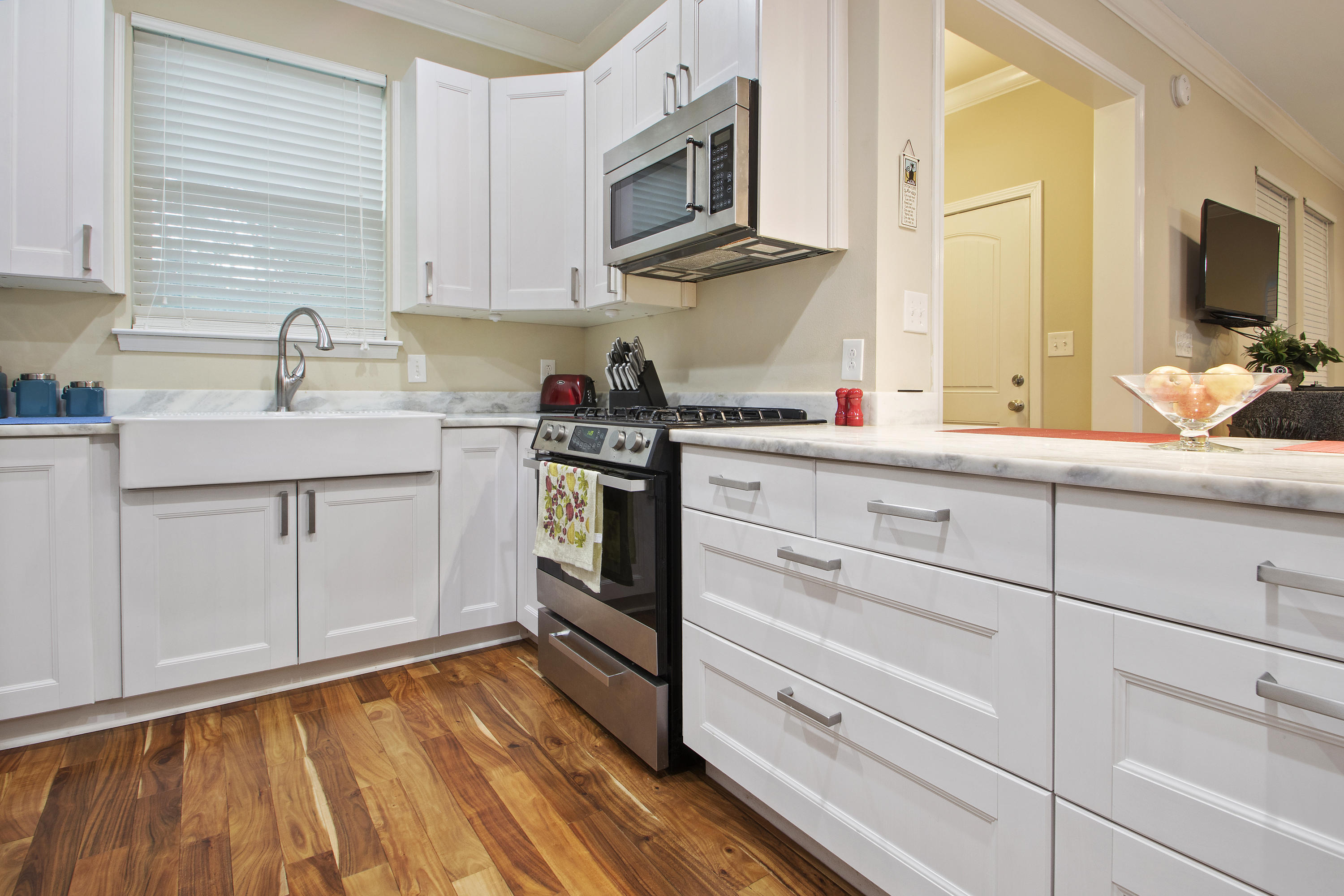 TOWER ACRES - Residential Lease