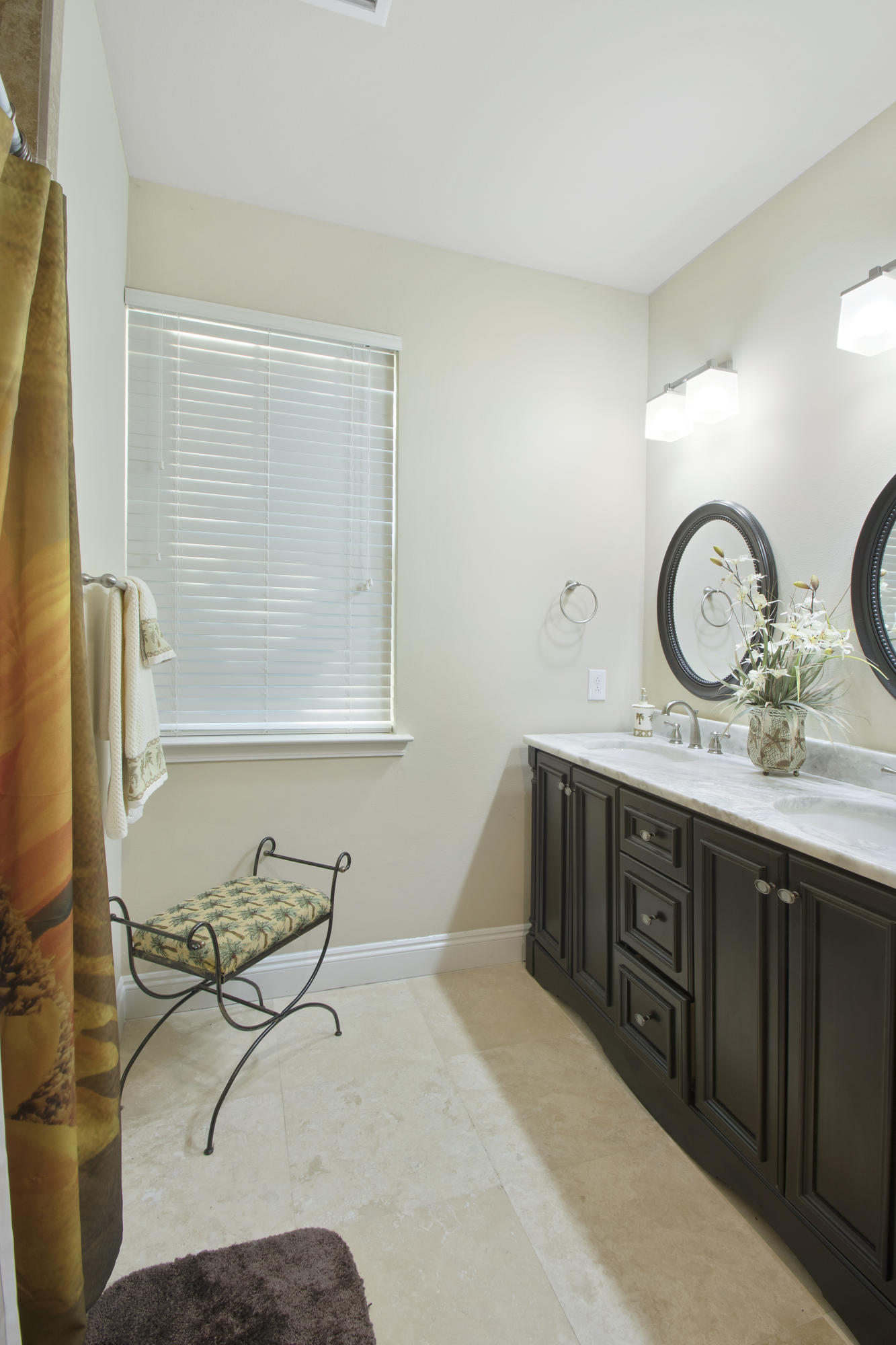 TOWER ACRES - Residential Lease