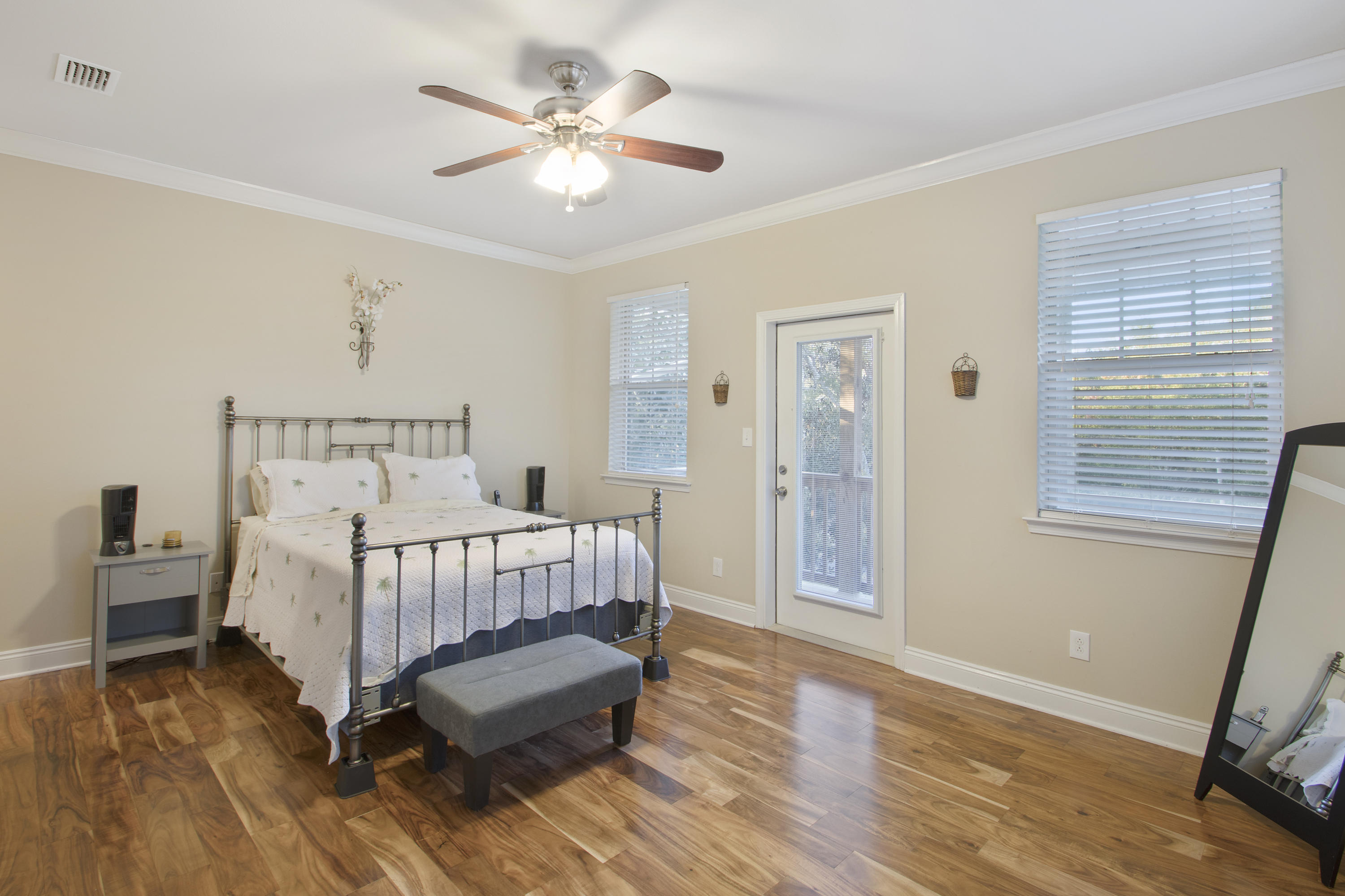 TOWER ACRES - Residential Lease