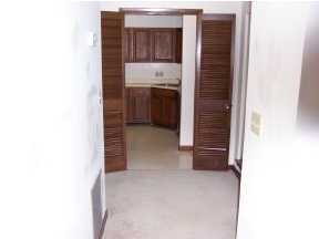 ROYAL OAK VILLAGE 2A - Residential Lease