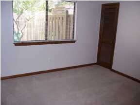ROYAL OAK VILLAGE 2A - Residential Lease
