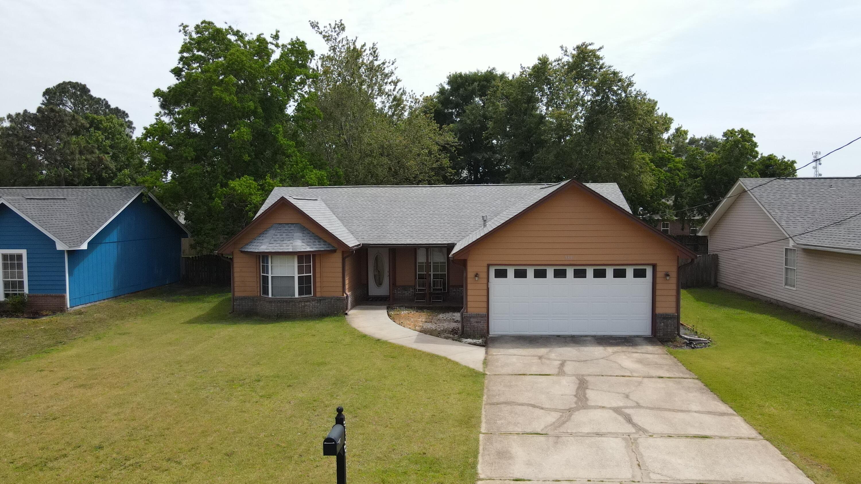 WYNNEHAVEN BCH PATIO HOMES 2ND ADD LOT 10 BLK E - Residential Lease