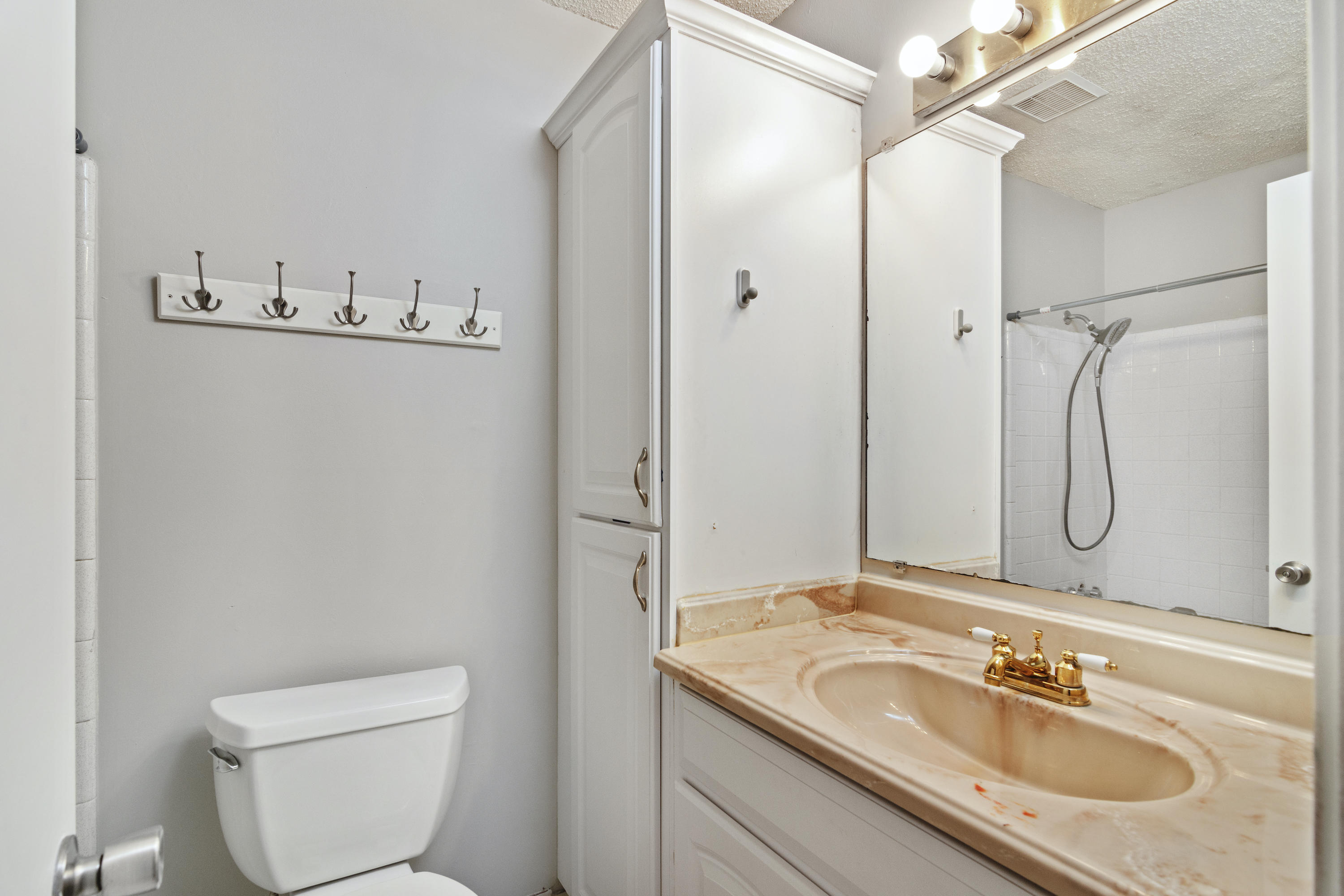 PALM ESTATES UNIT 2 - Residential