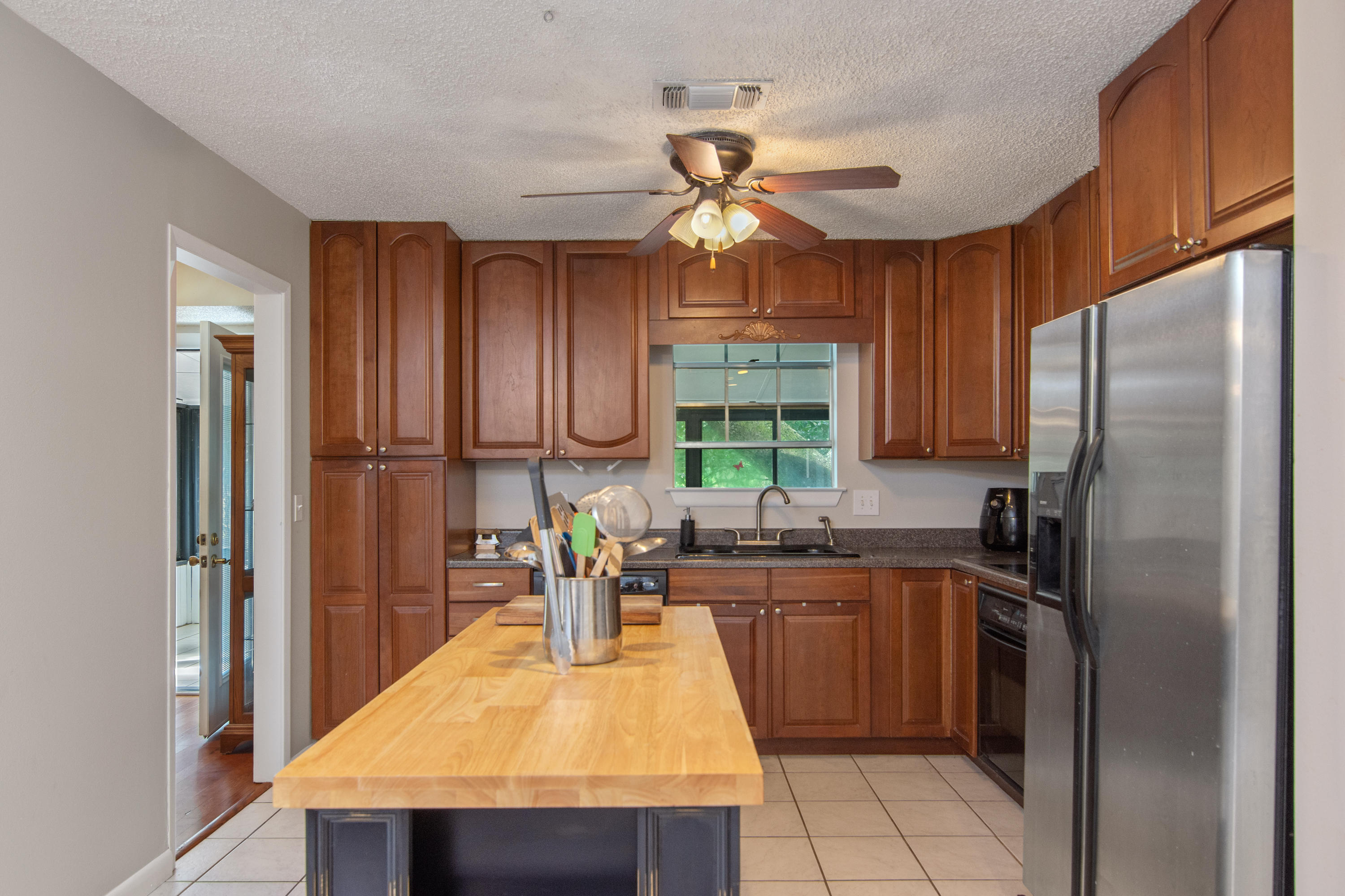 PALM ESTATES UNIT 2 - Residential