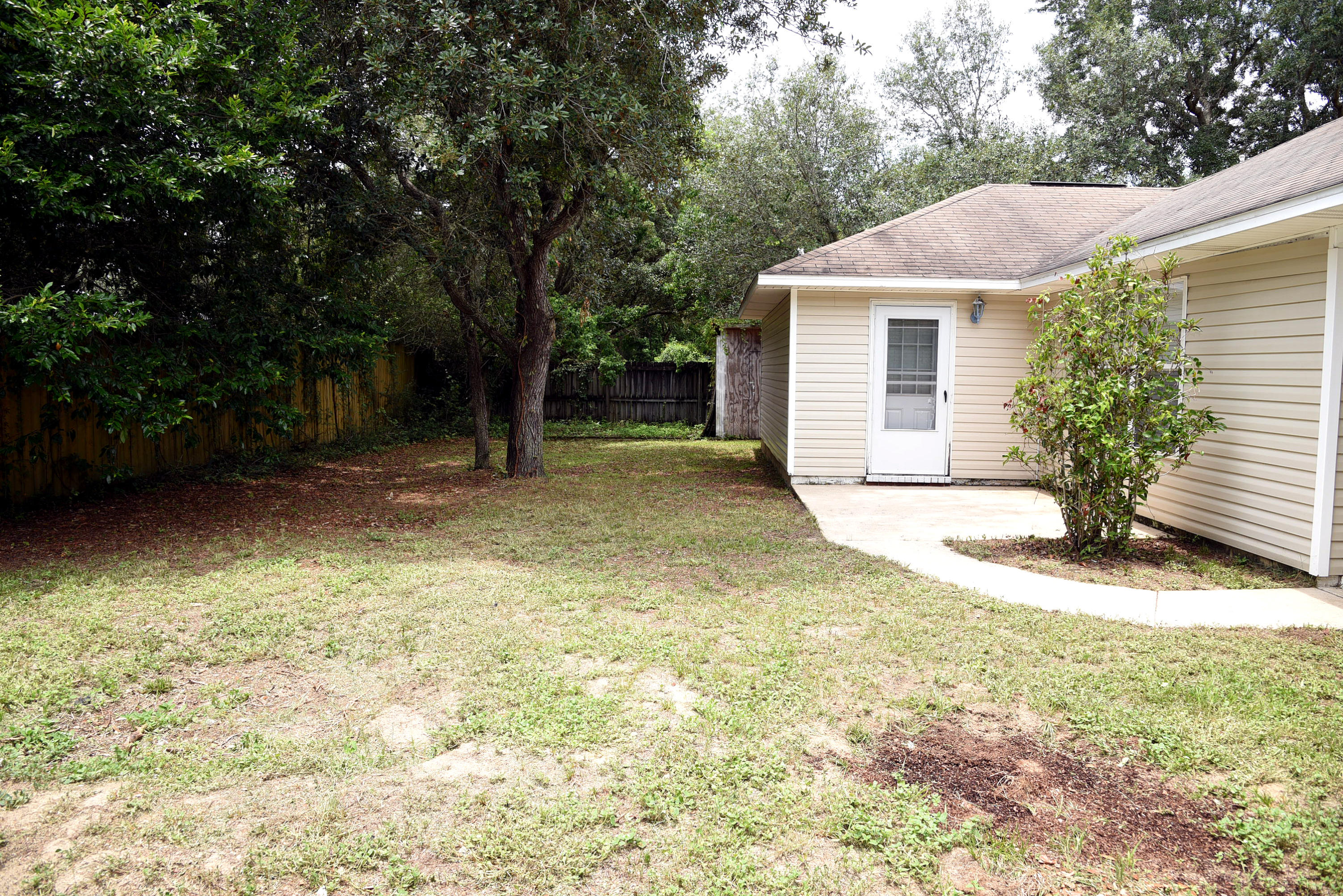WEST NAVARRE - Residential