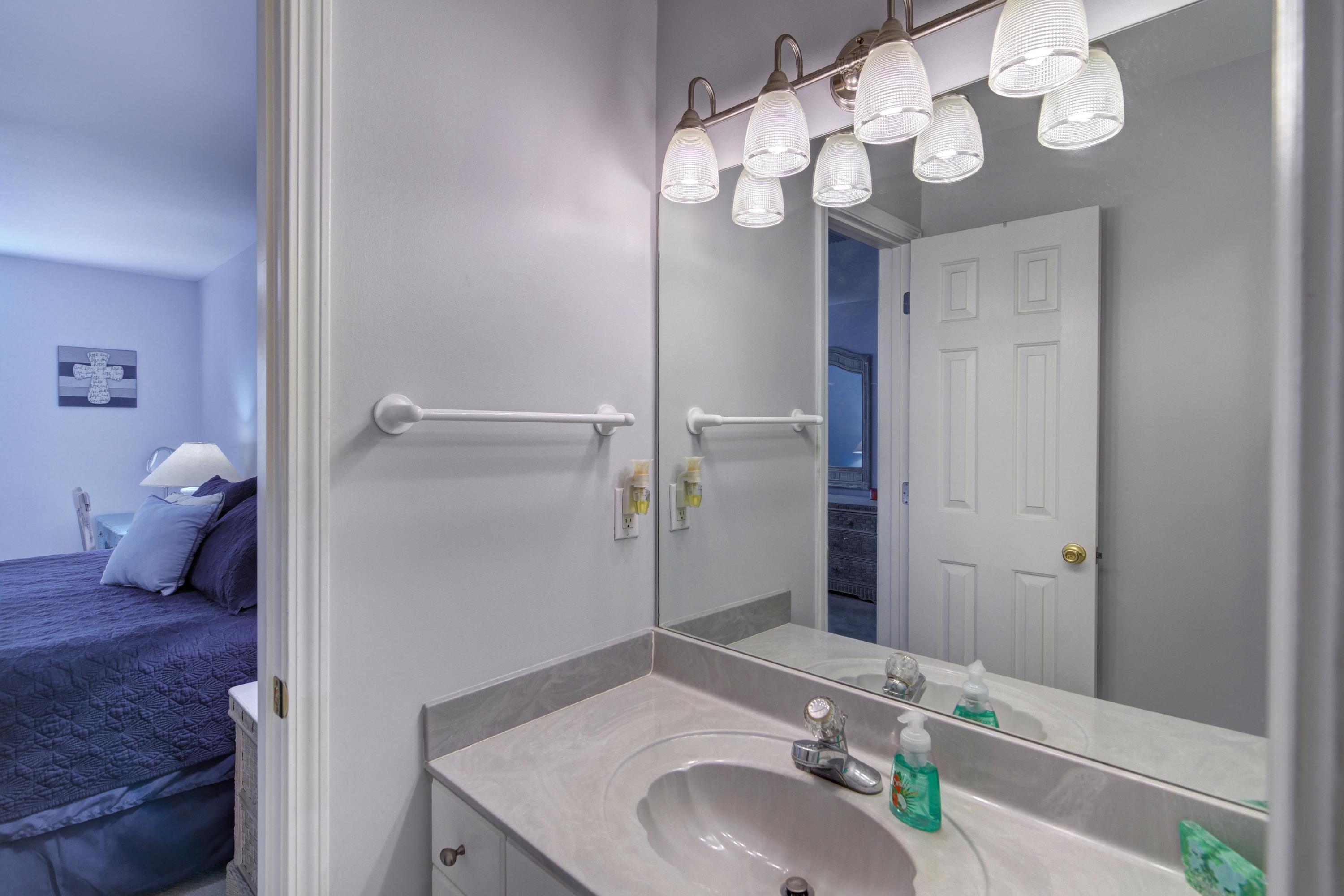 DESTIN SANDS CONDO - Residential