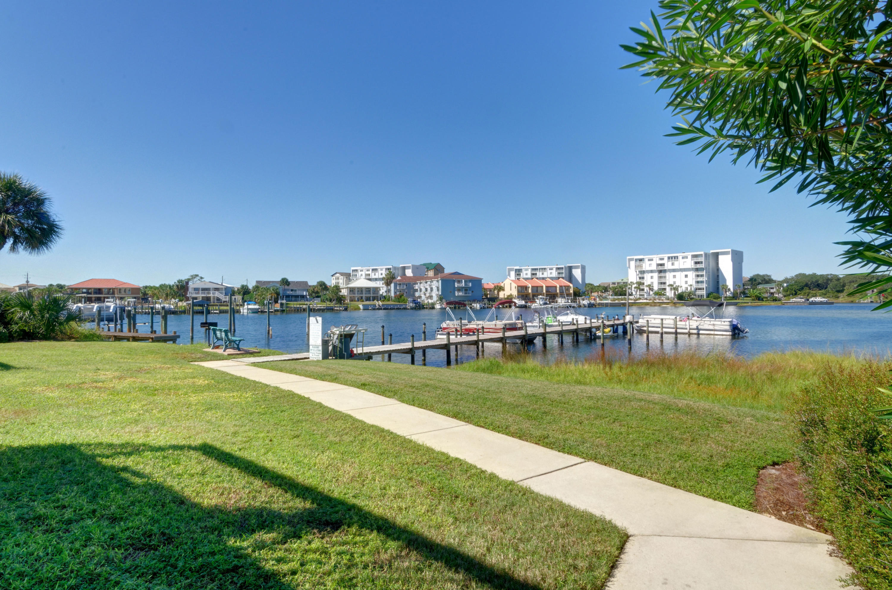 DESTIN SANDS CONDO - Residential
