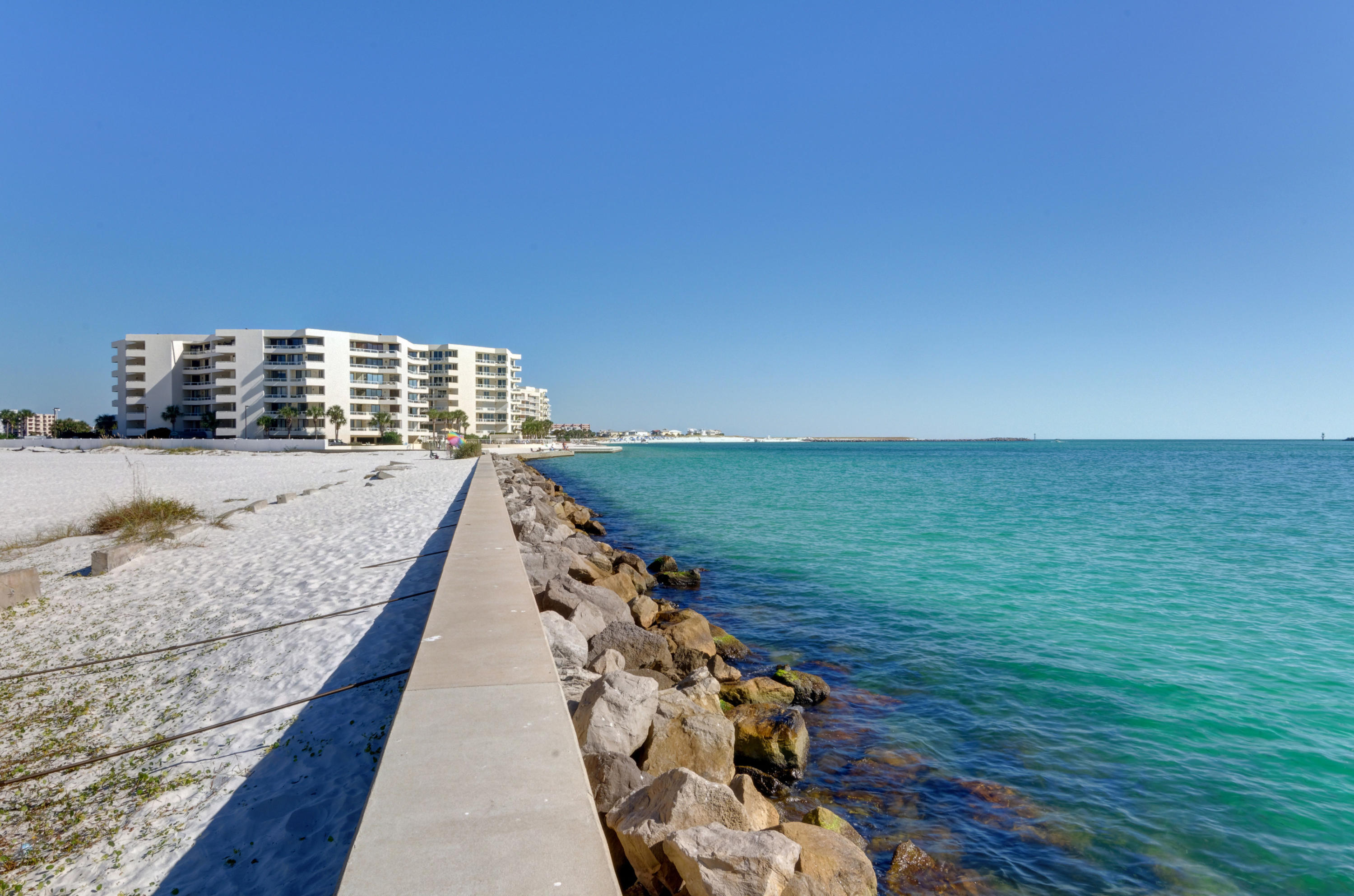 DESTIN SANDS CONDO - Residential