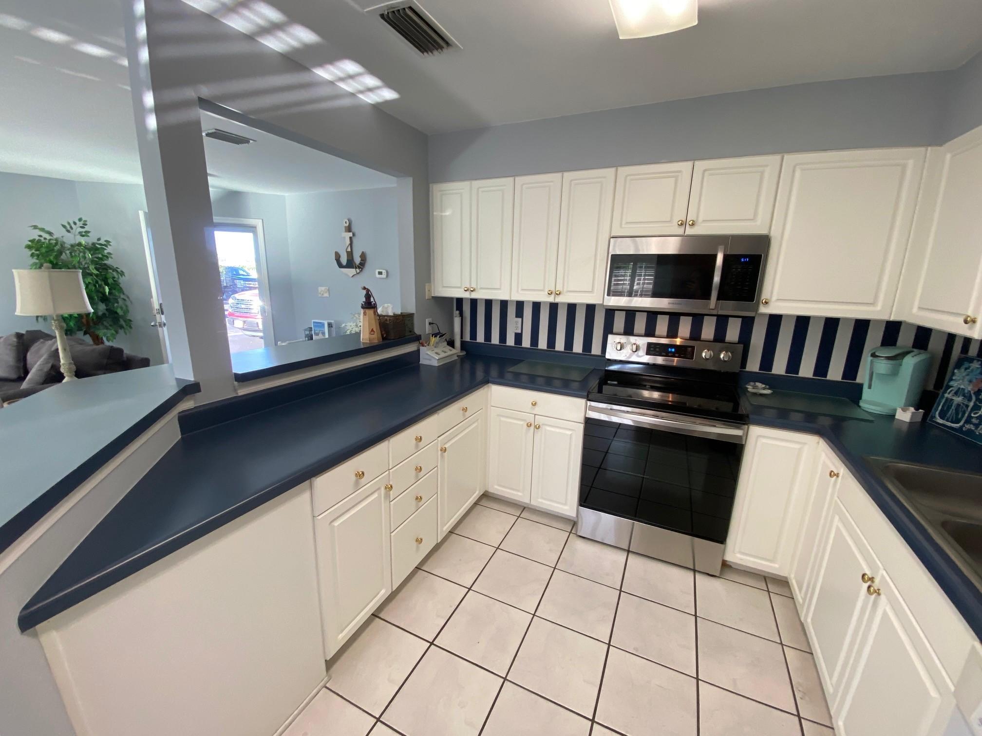 DESTIN SANDS CONDO - Residential