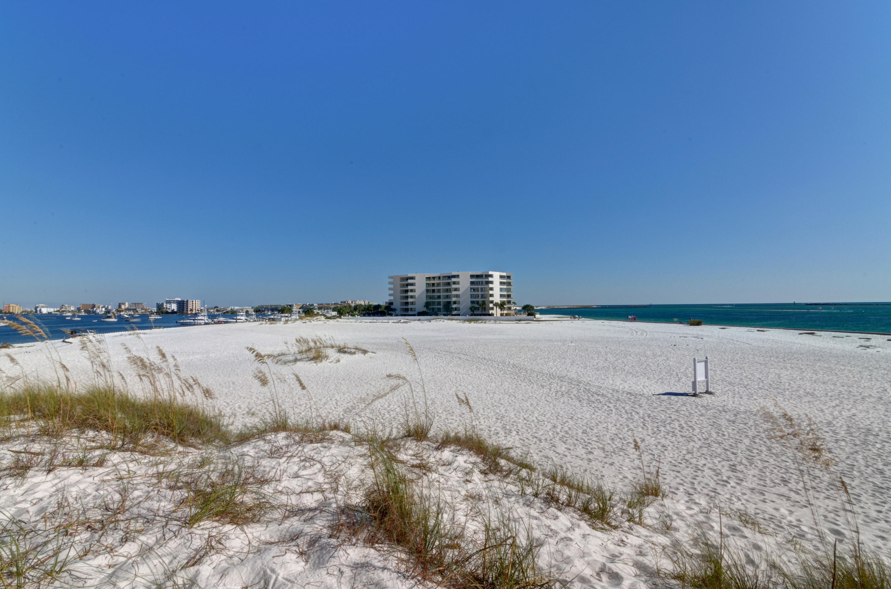 DESTIN SANDS CONDO - Residential