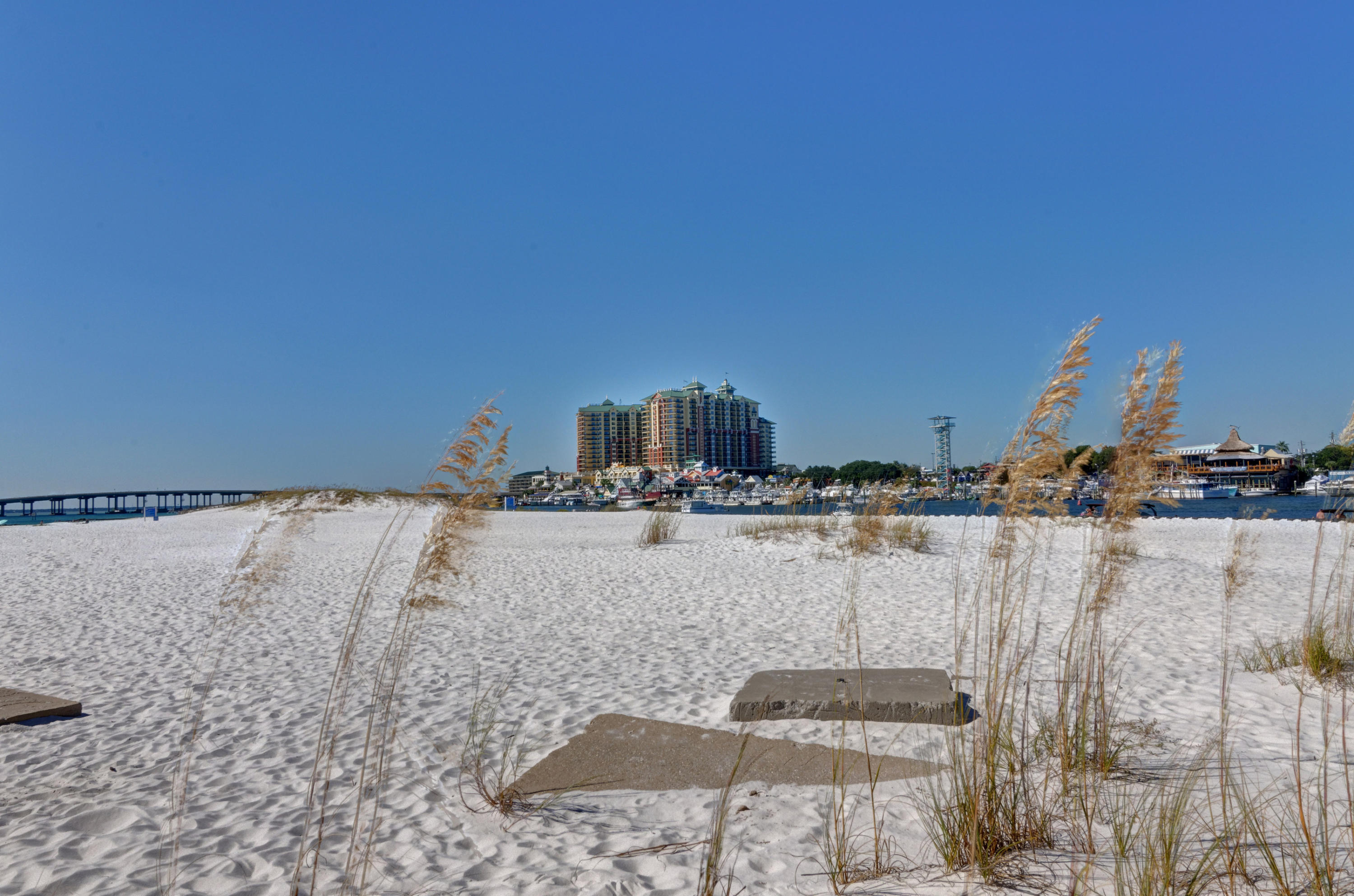 DESTIN SANDS CONDO - Residential