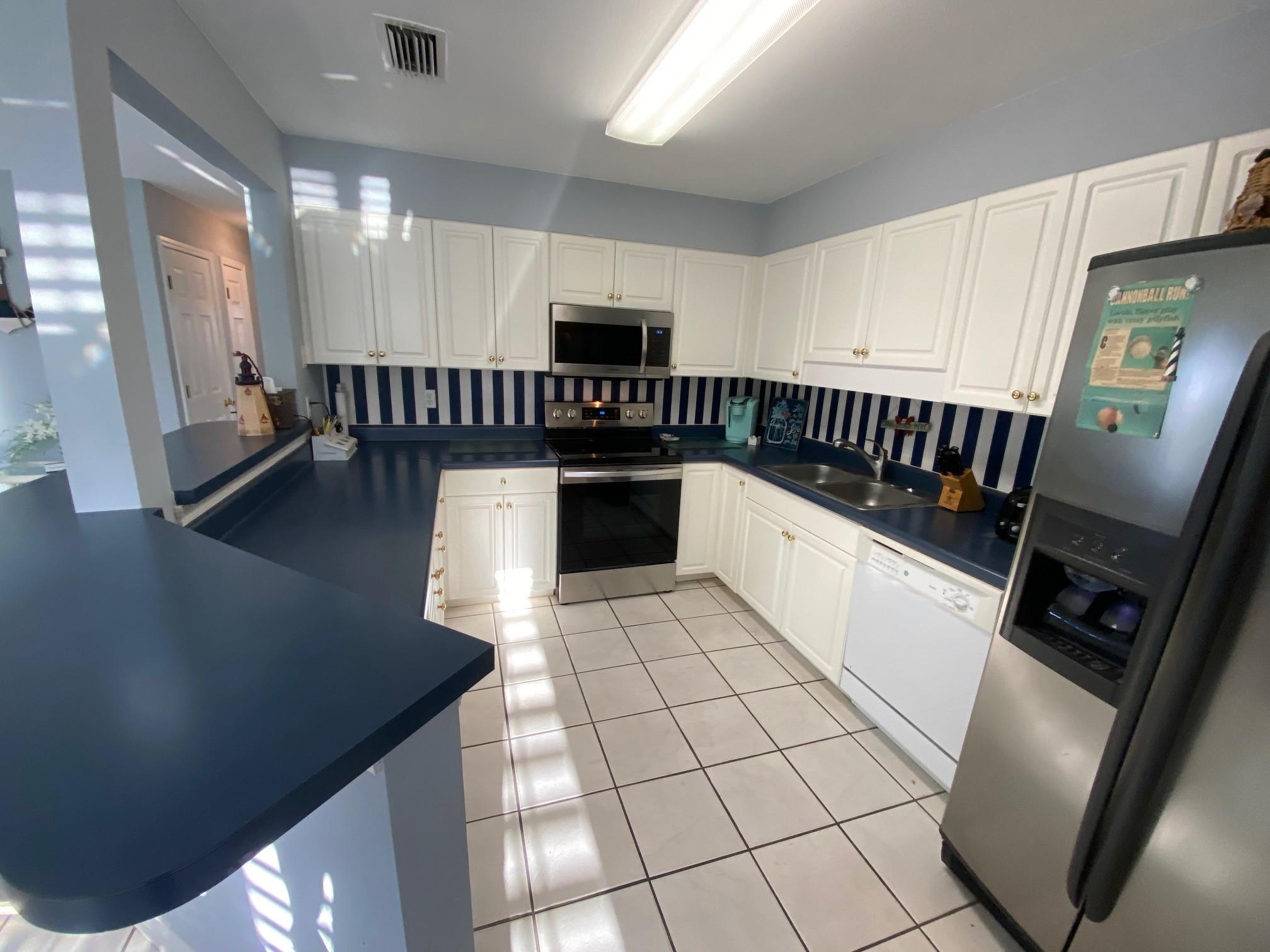 DESTIN SANDS CONDO - Residential