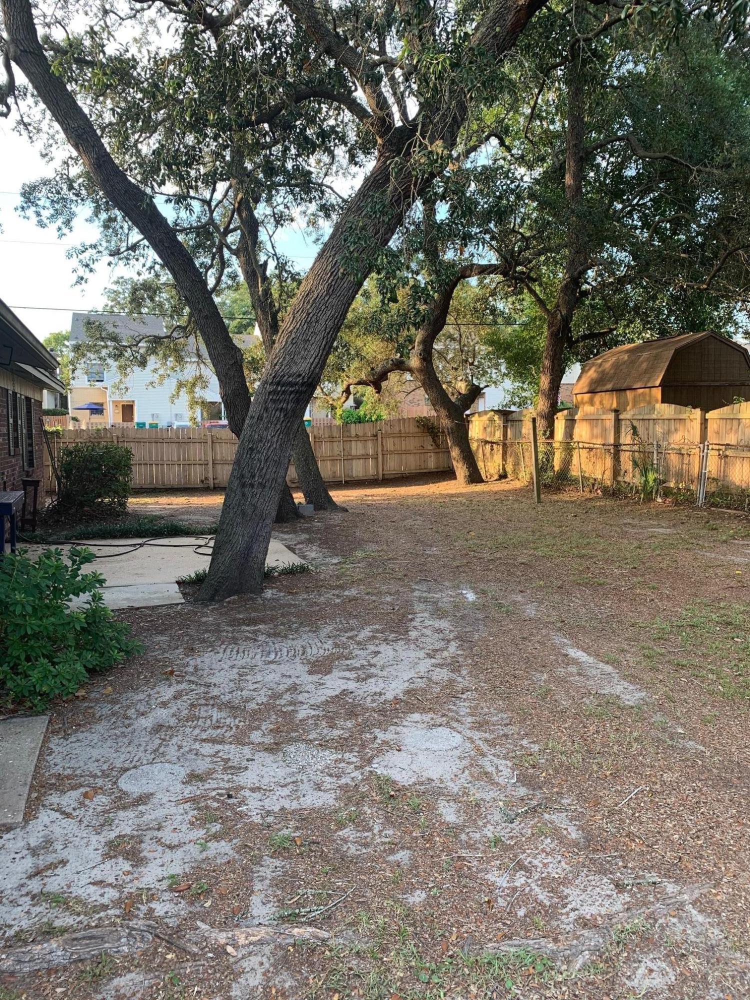 PORT DIXIE - Residential Lease