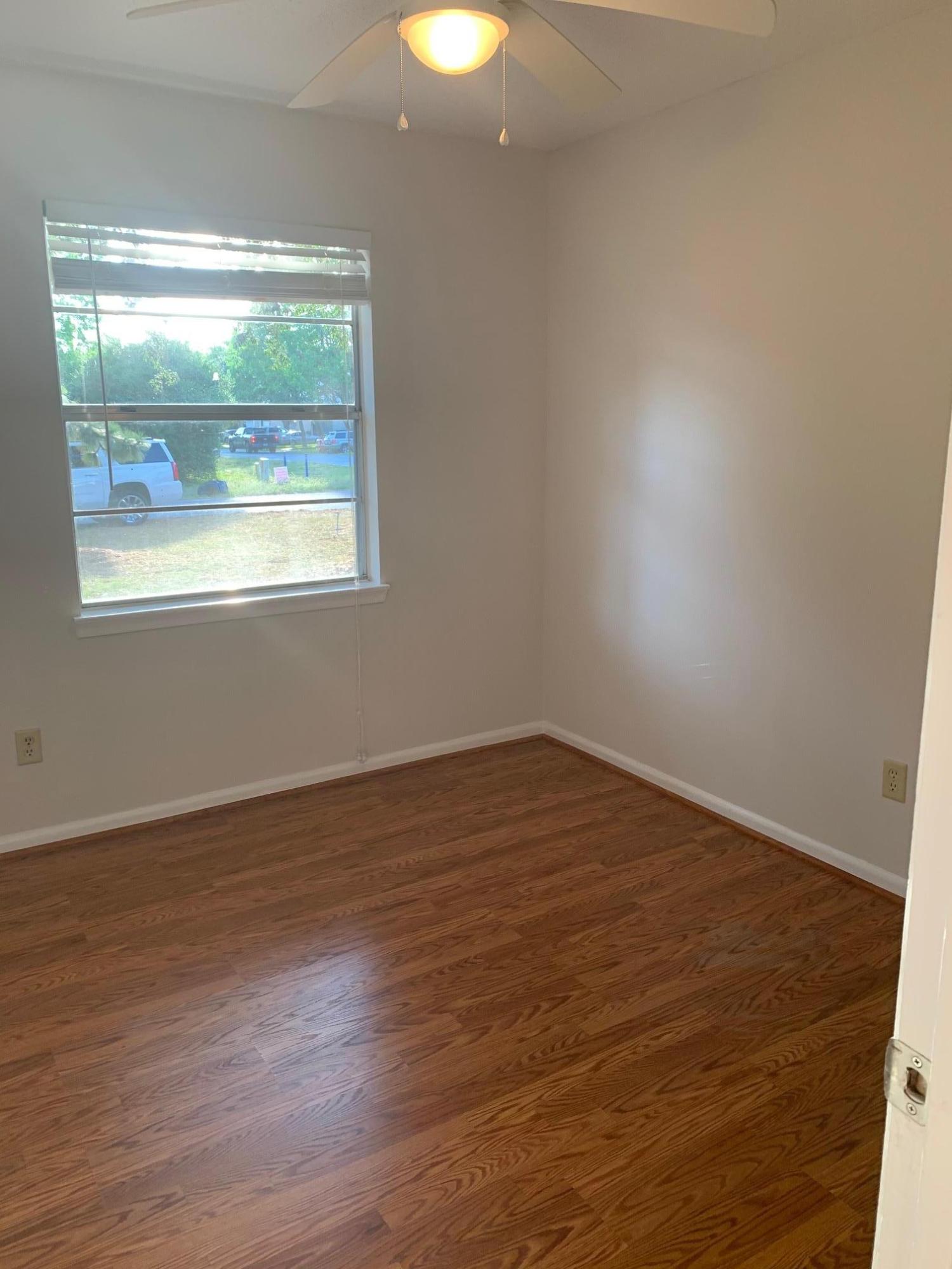 PORT DIXIE - Residential Lease