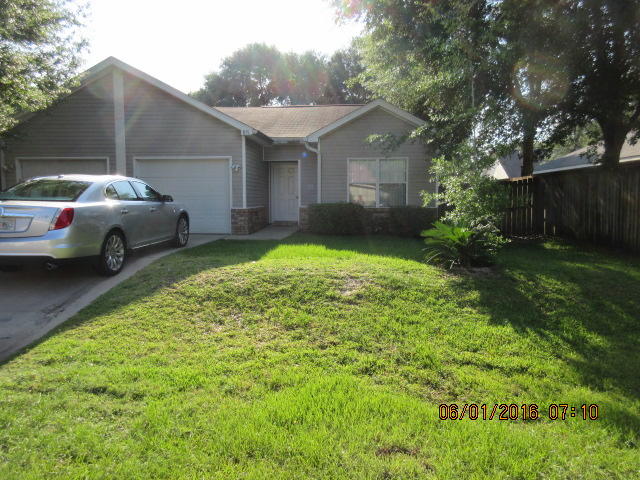 Lovely 1 story town-home with 1 car garage. Large back yard with privacy fence and covered patio. Has lawn pump for lawn. Minutes from shopping, beaches and convenient to both bases! Maximum of 2 adults and 2 children. No smoking. No pets. Showings by appointment only.