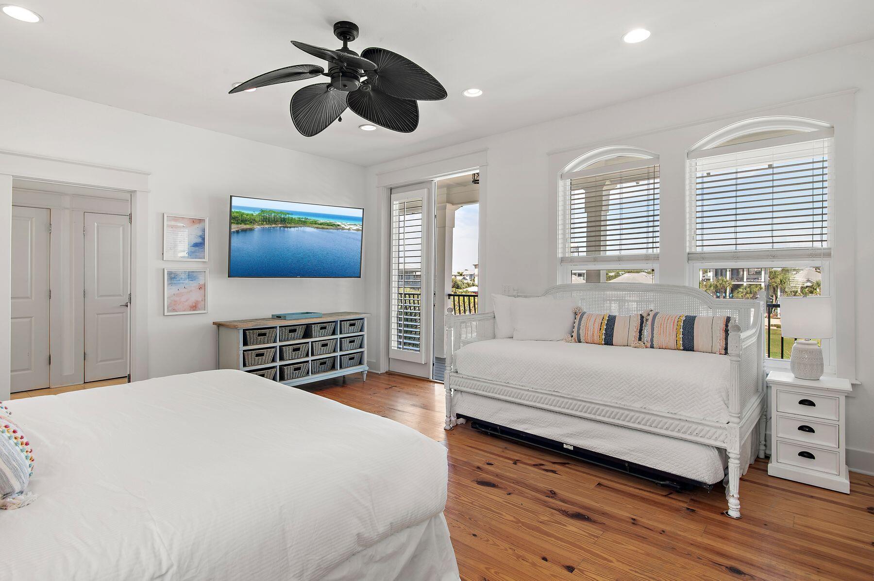 SEACREST BEACH - Residential