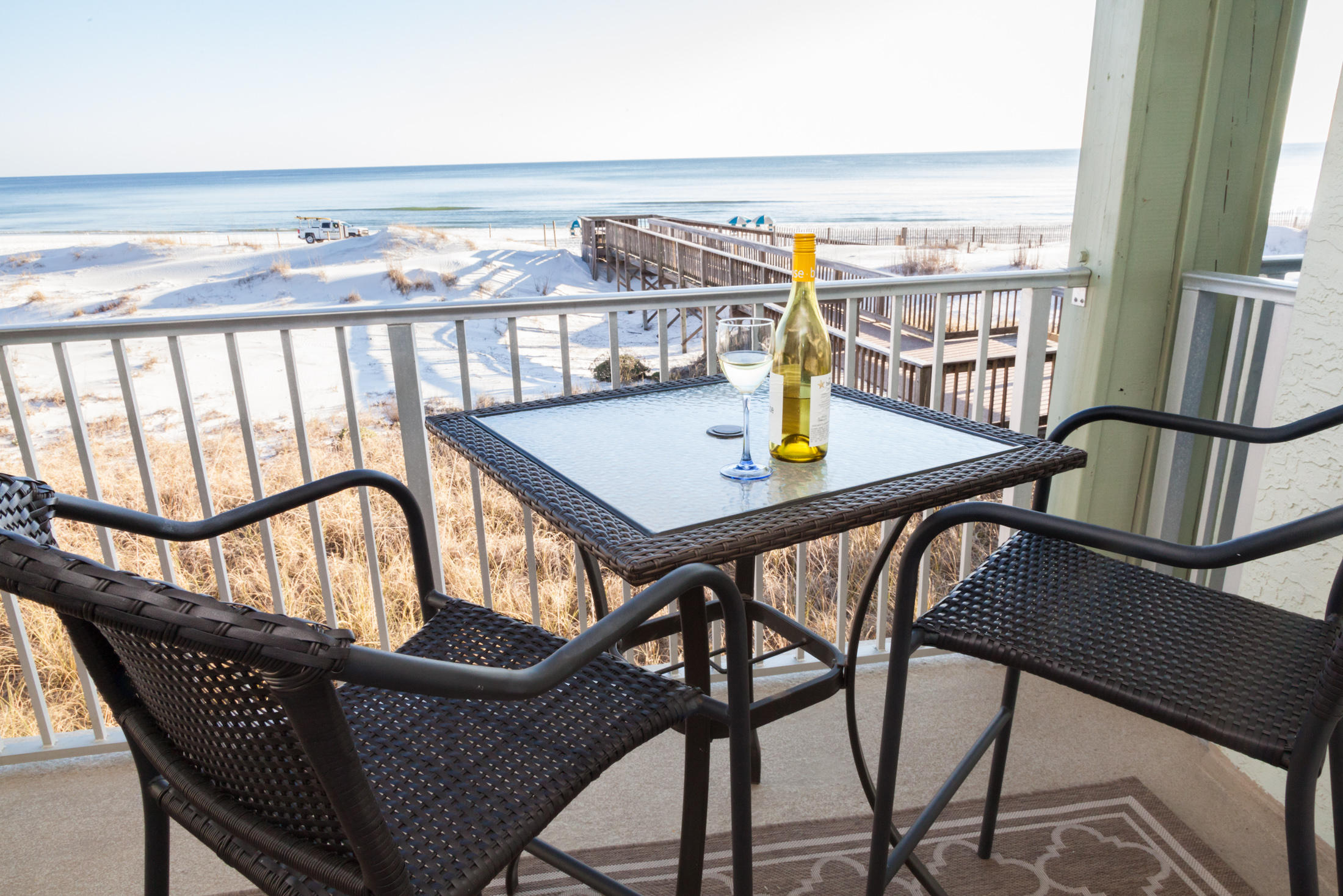 COMMODORE'S RETREAT LIMITED CONDO - Residential
