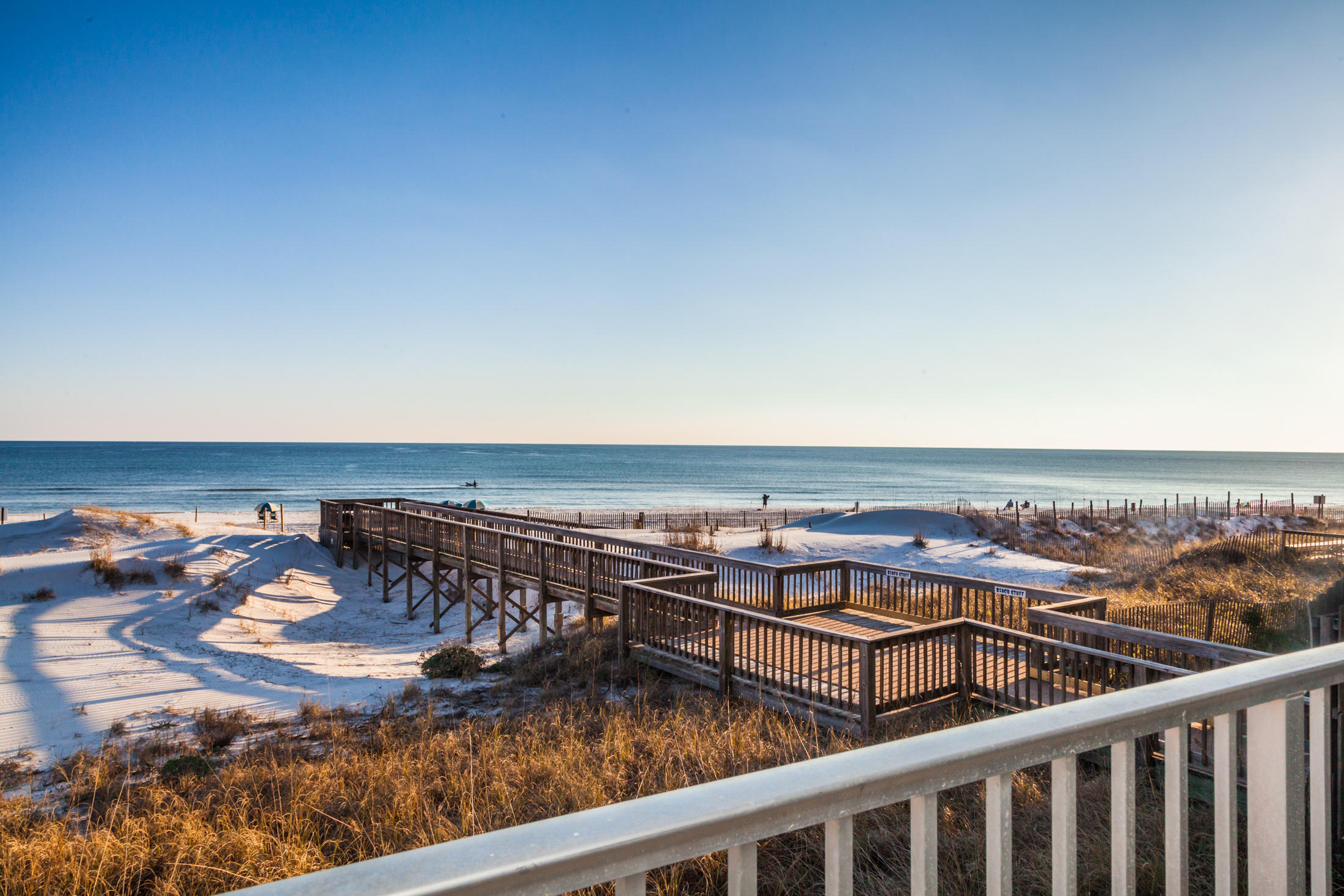 COMMODORE'S RETREAT LIMITED CONDO - Residential
