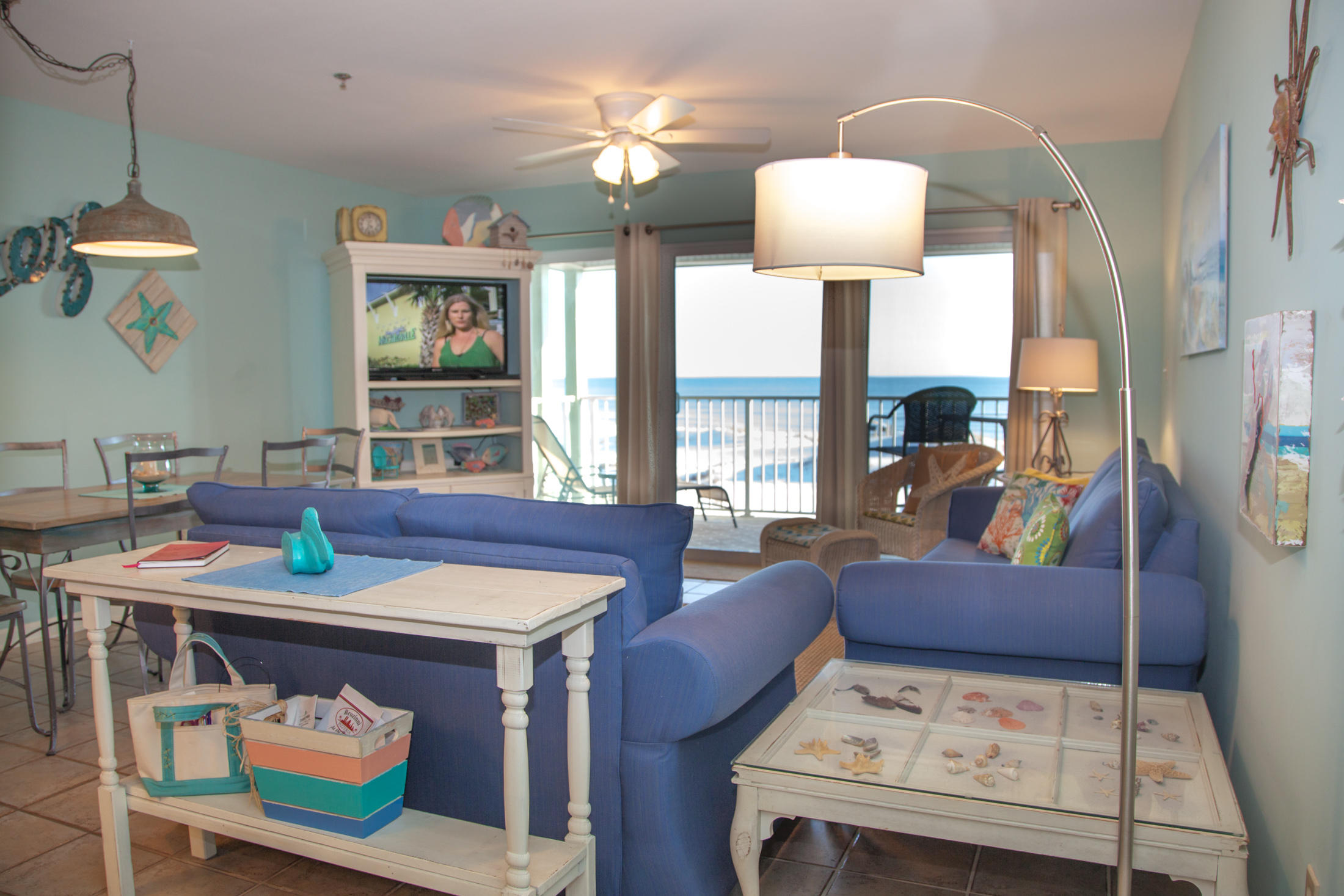 COMMODORE'S RETREAT LIMITED CONDO - Residential