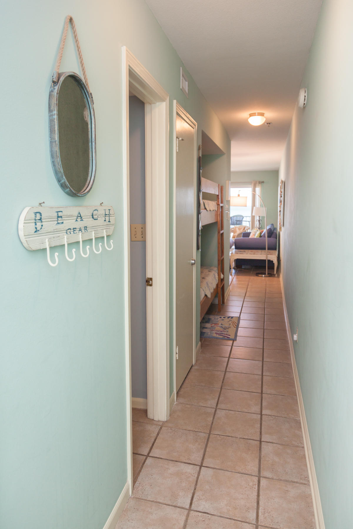 COMMODORE'S RETREAT LIMITED CONDO - Residential