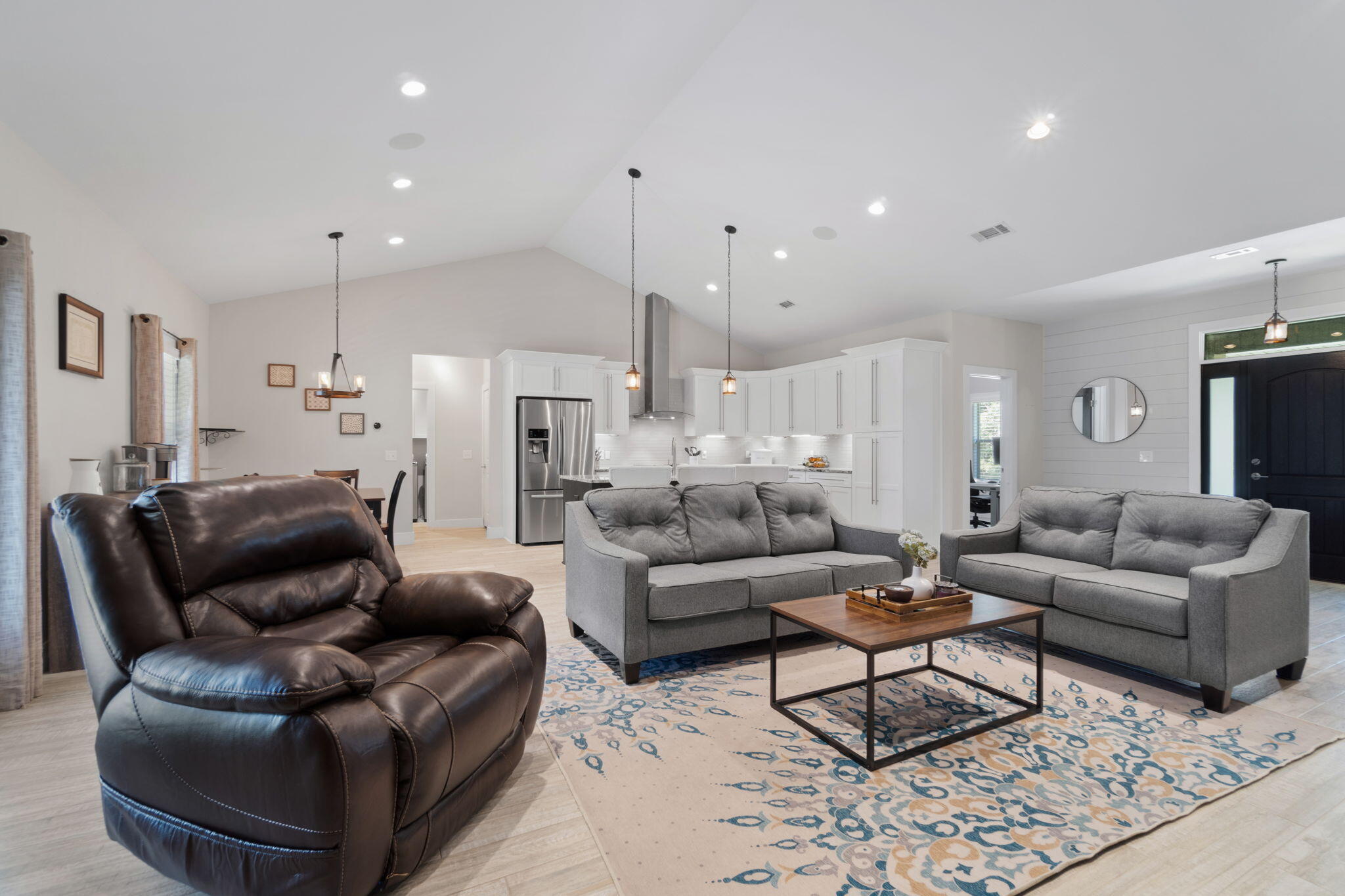 SHADOW PINES S/D - Residential