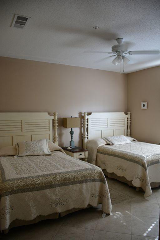 BLUE DOLPHIN CONDO - Residential