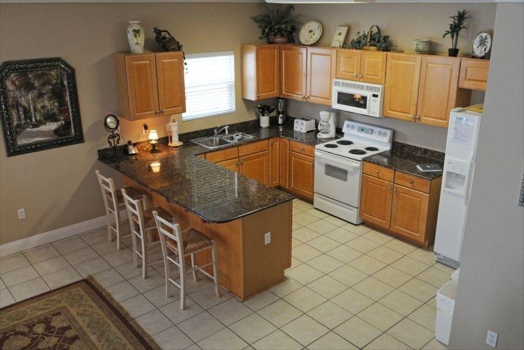 BLUE DOLPHIN CONDO - Residential