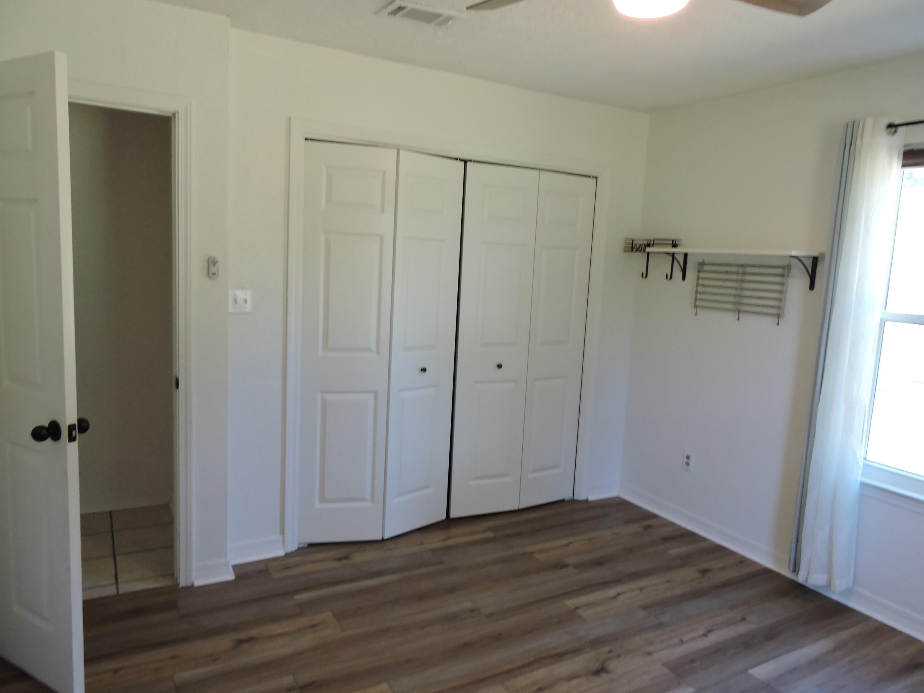 METES & BOUNDS - Residential Lease