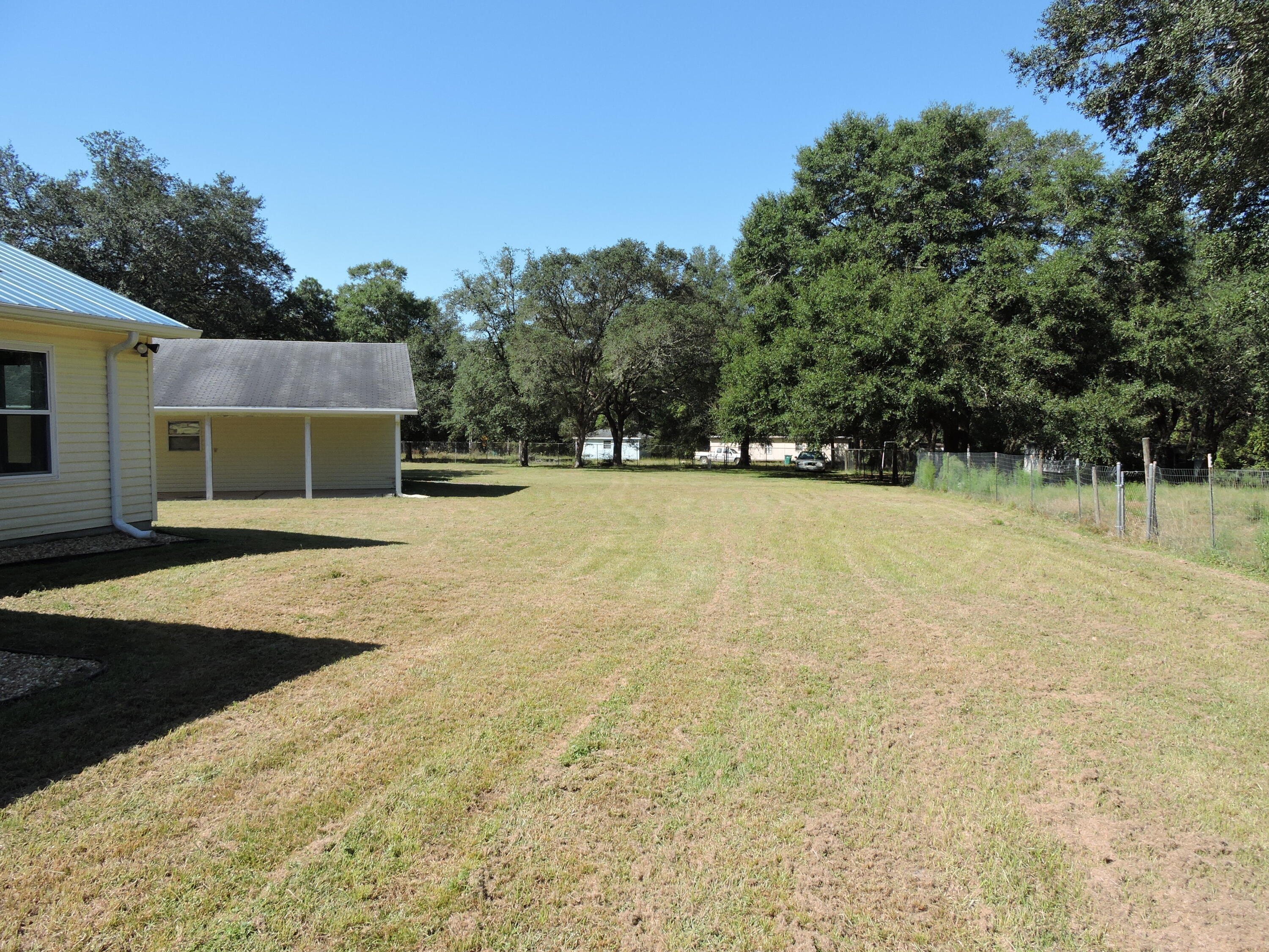 METES & BOUNDS - Residential Lease