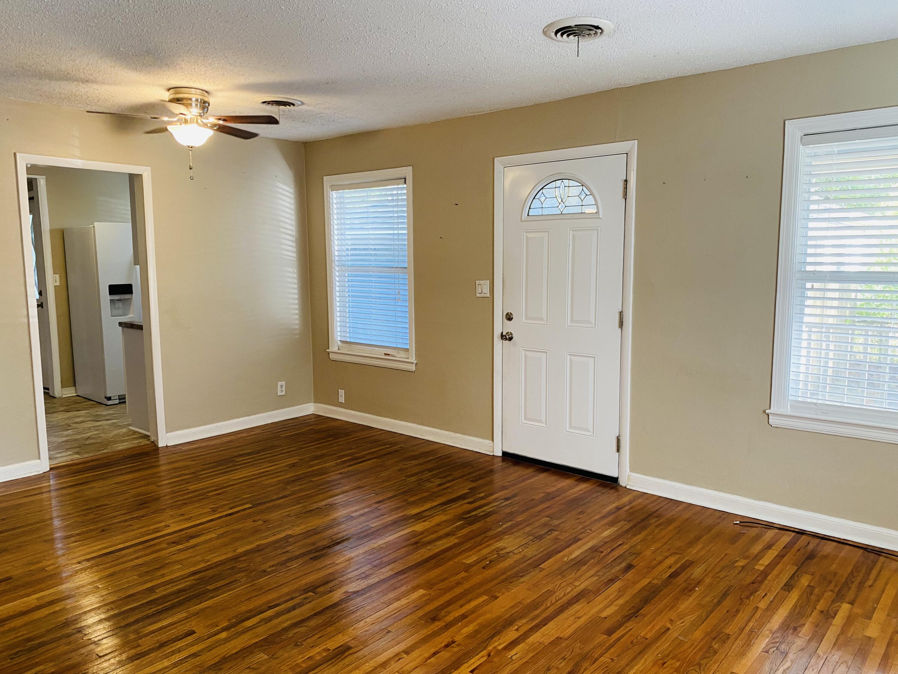 PARK PLACE 2ND ADDN - Residential Lease