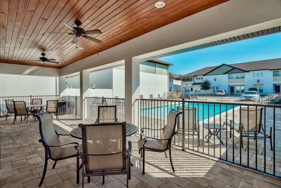 Destin Oaks - Residential Lease
