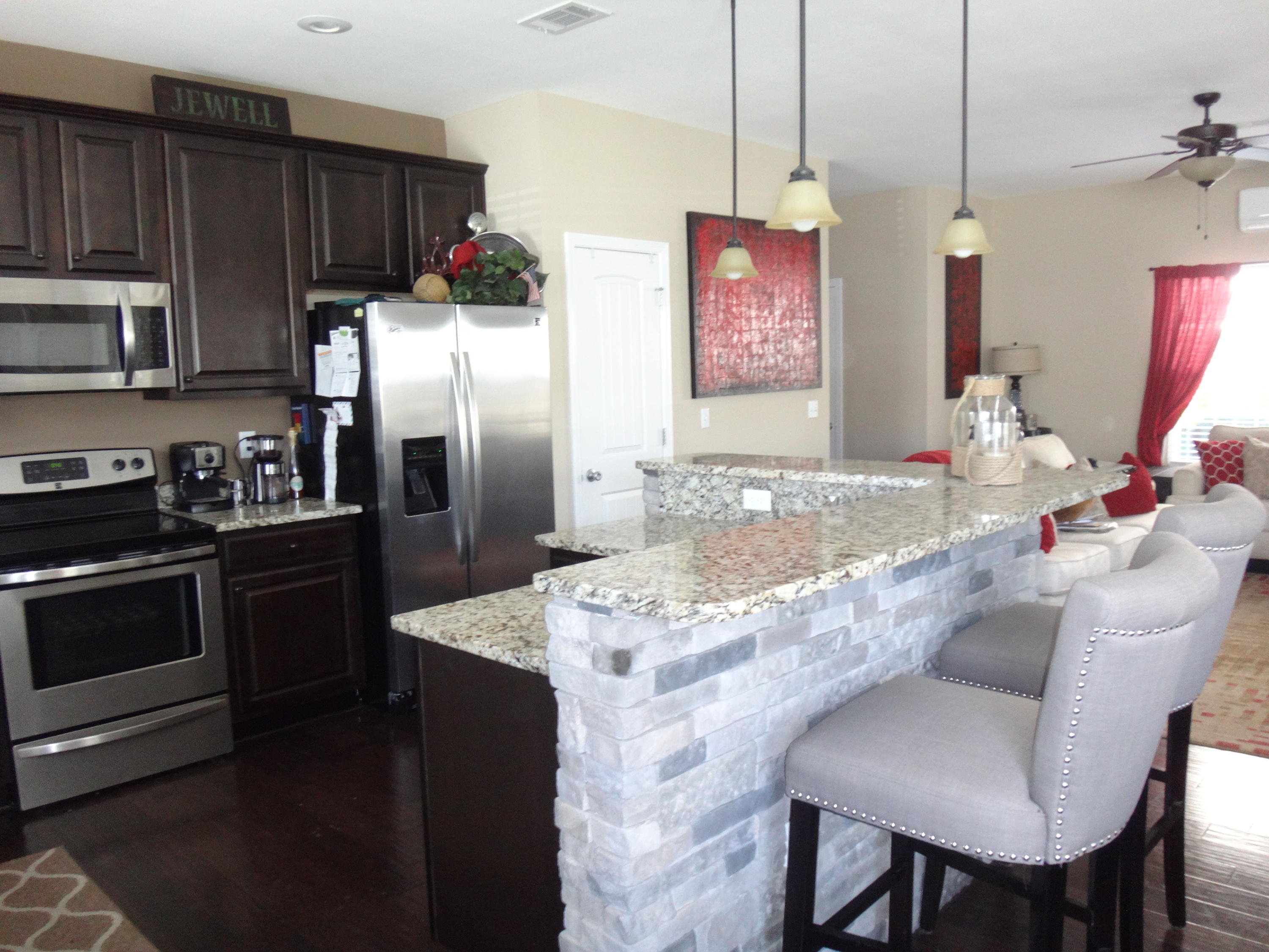 REDWOOD VILLAGE - Residential Lease