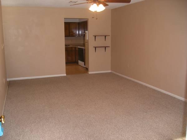 SANDY LAKES ESTATES - Residential Lease