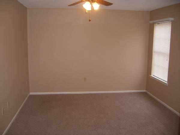 SANDY LAKES ESTATES - Residential Lease