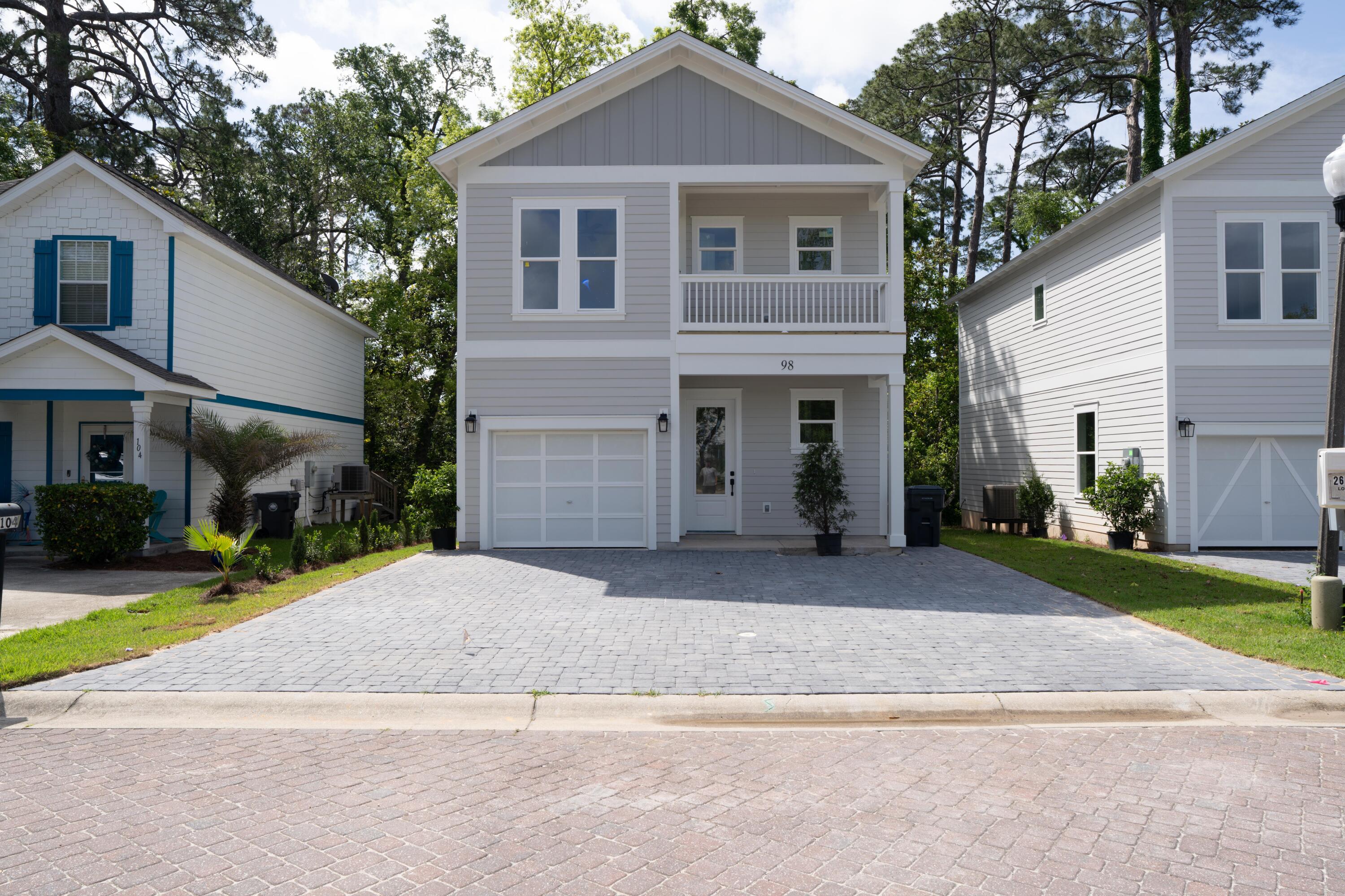SACRED OAKS PH 2 - Residential Lease