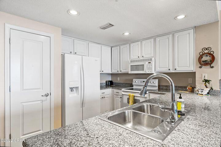 Grandview East At Long Beach - Residential