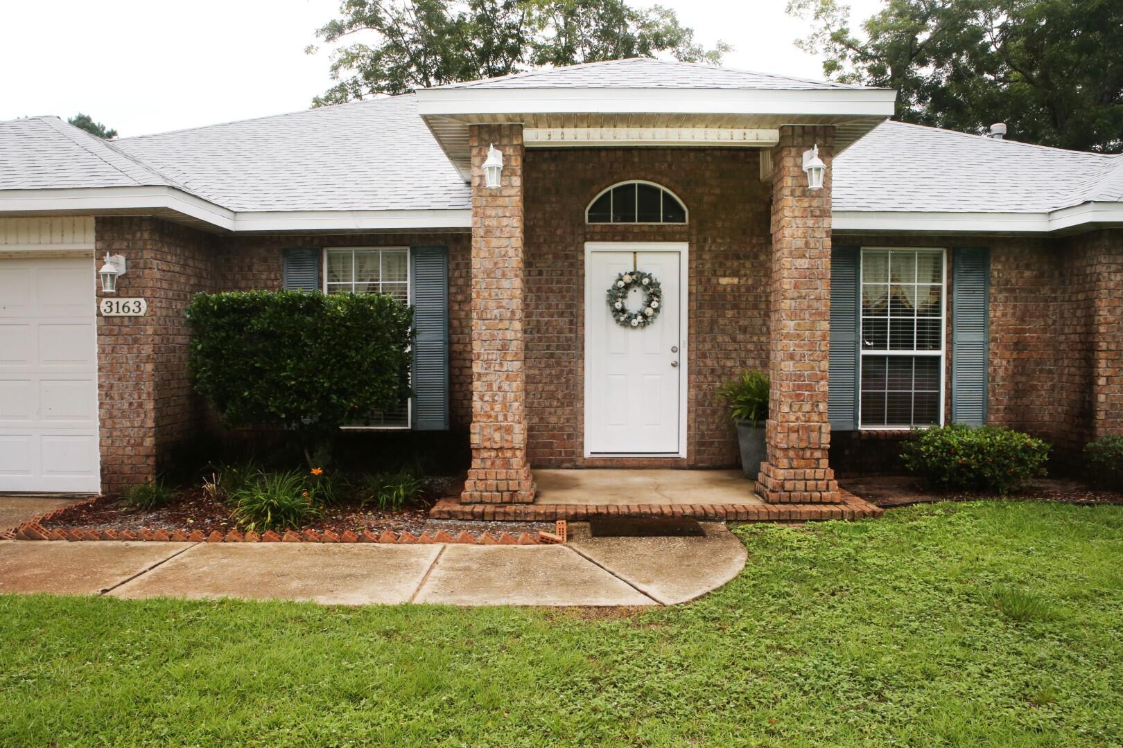 BROOKE ESTATES PH I - Residential
