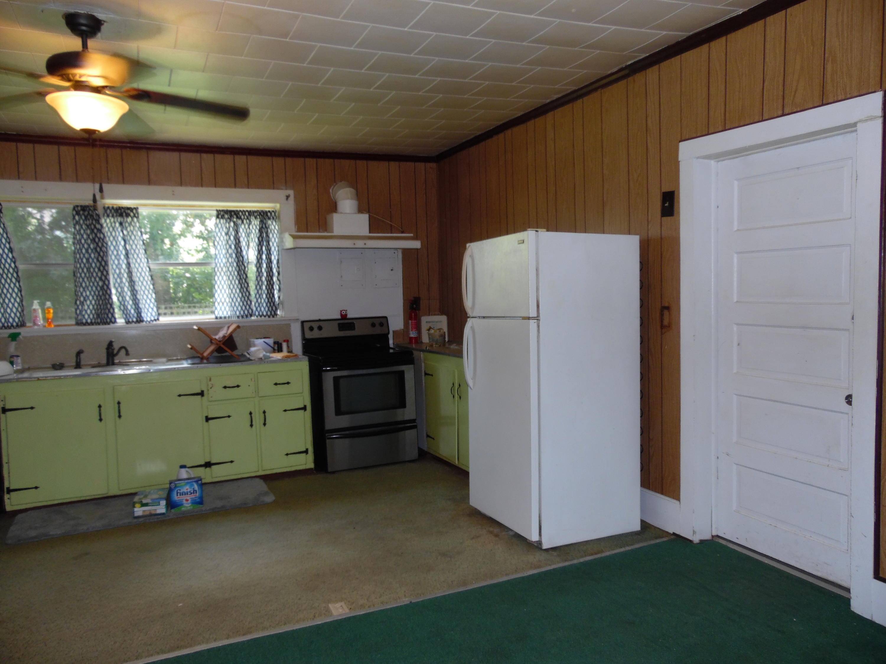 TOWN OF DEFUNIAK SPRINGS - Residential