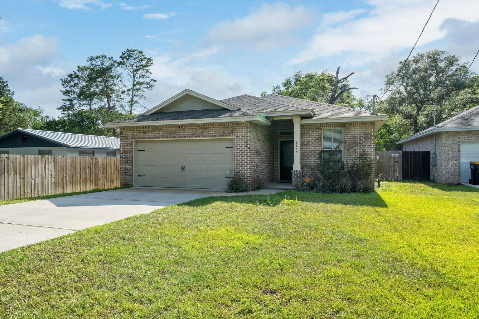 NICEVILLE - Residential Lease