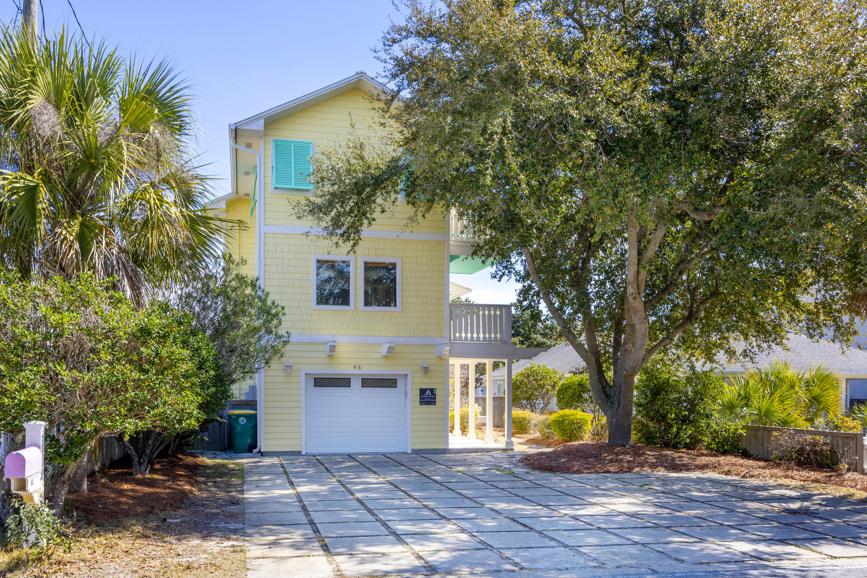 CRYSTAL BEACH - Residential