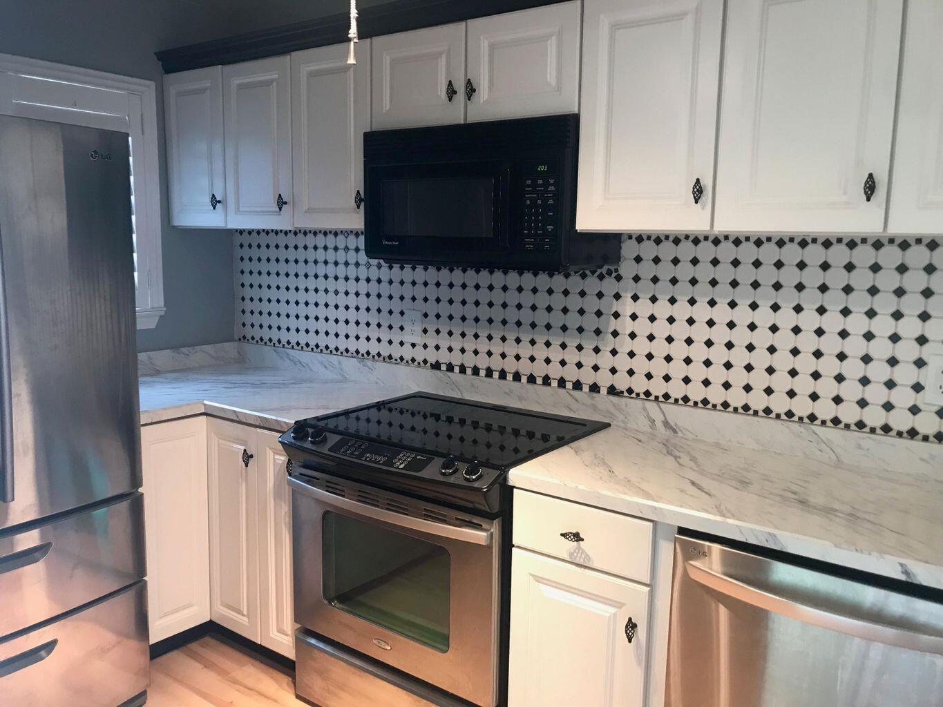 NEW WALTON VILLAGE - Residential Lease